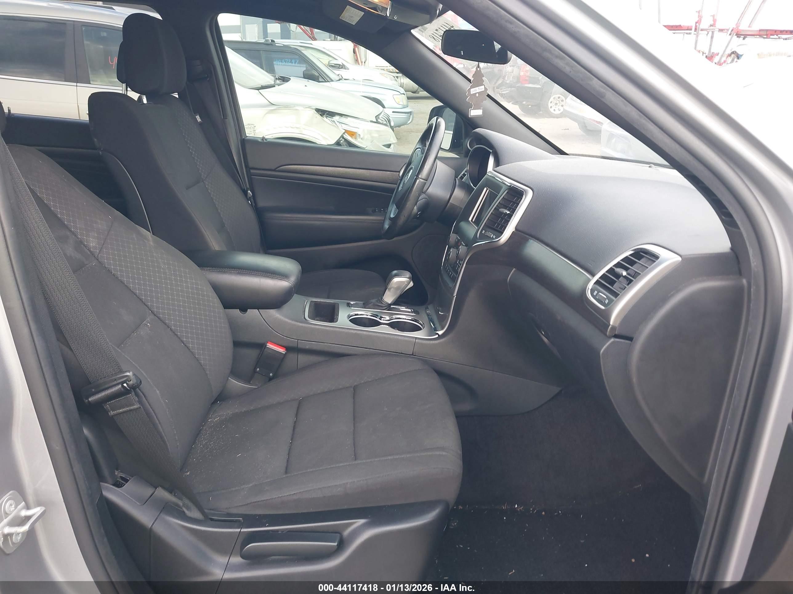 JEEP GRAND image 5