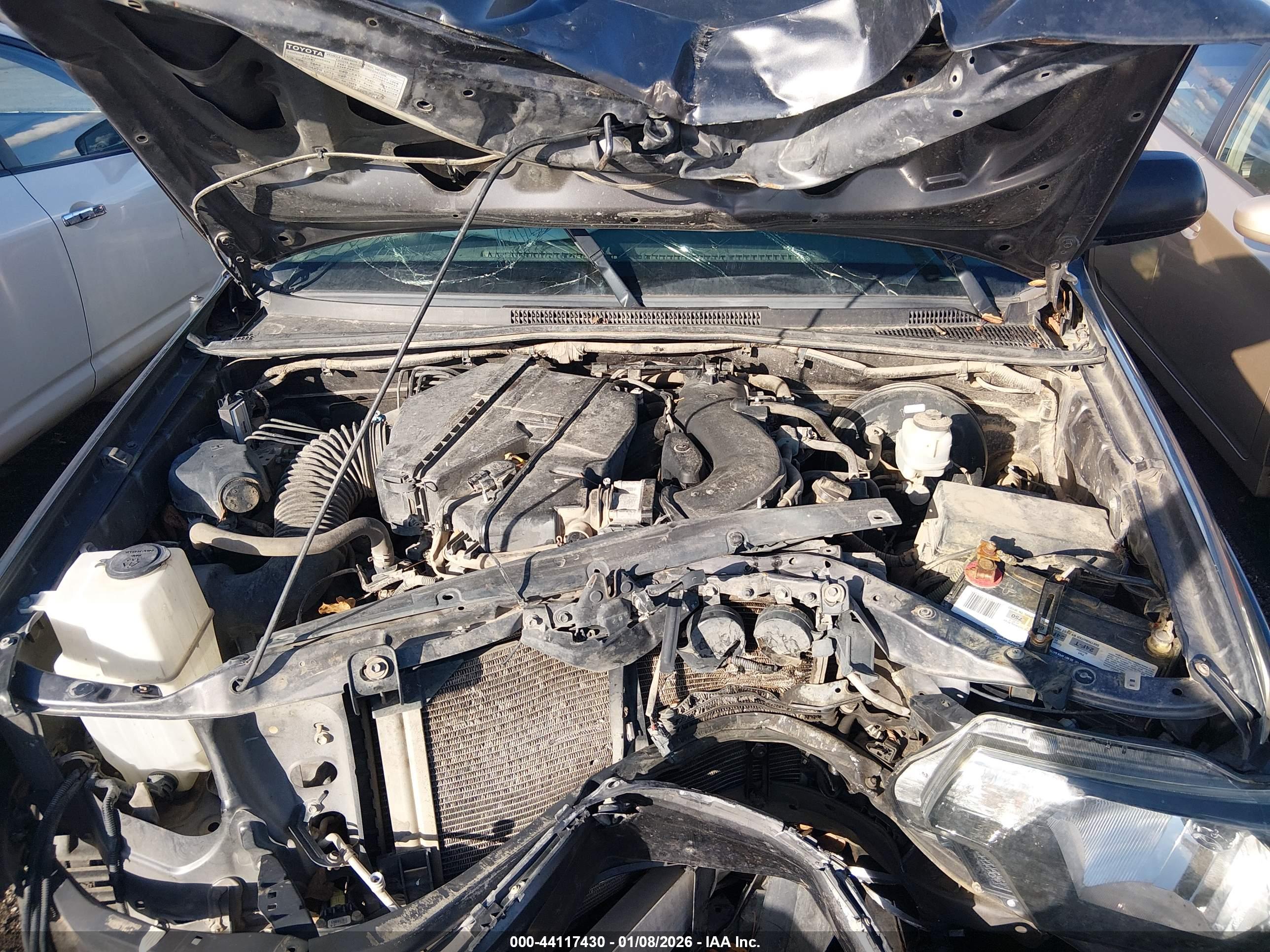 TOYOTA TACOMA image 10