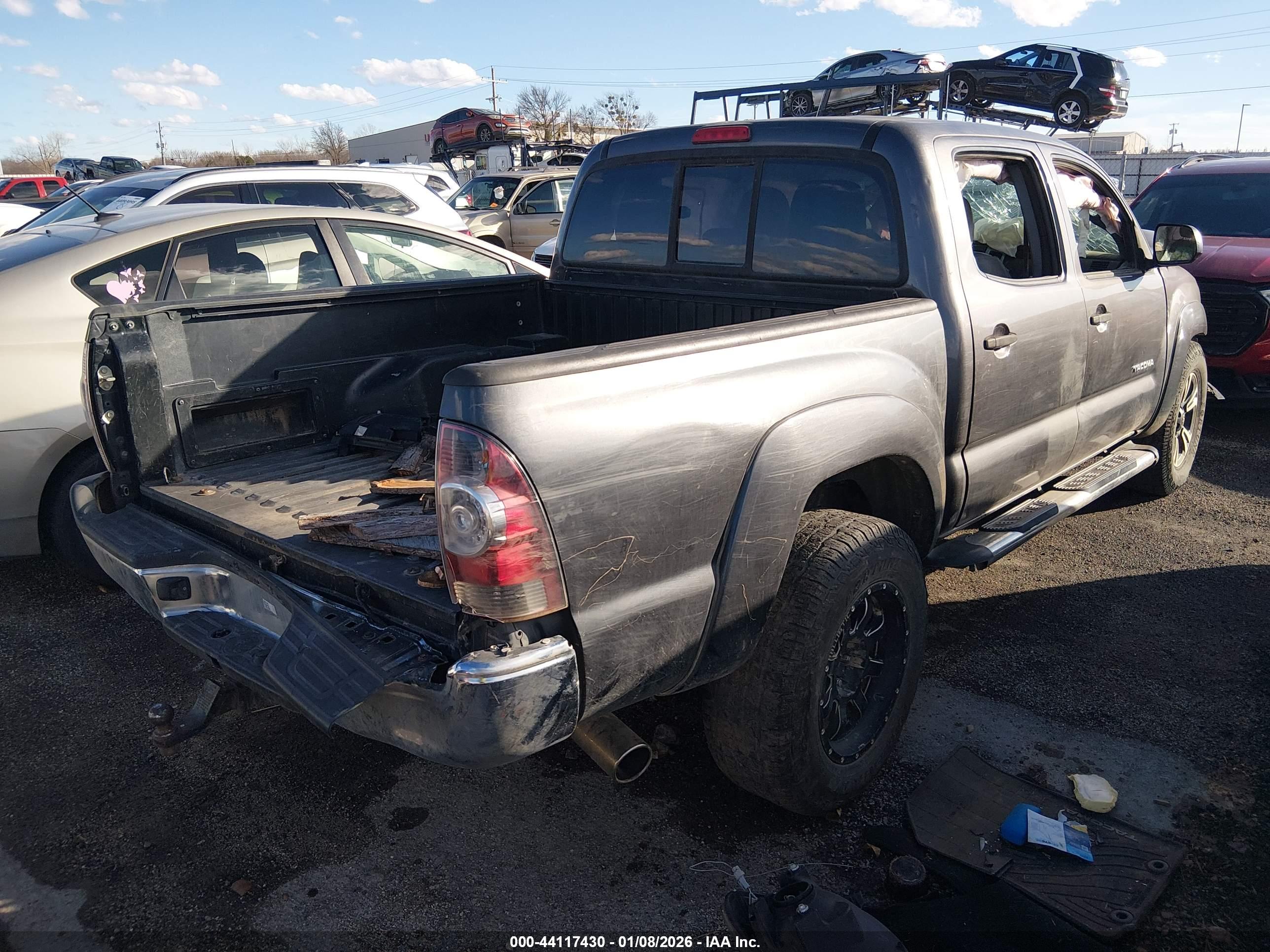 TOYOTA TACOMA image 4