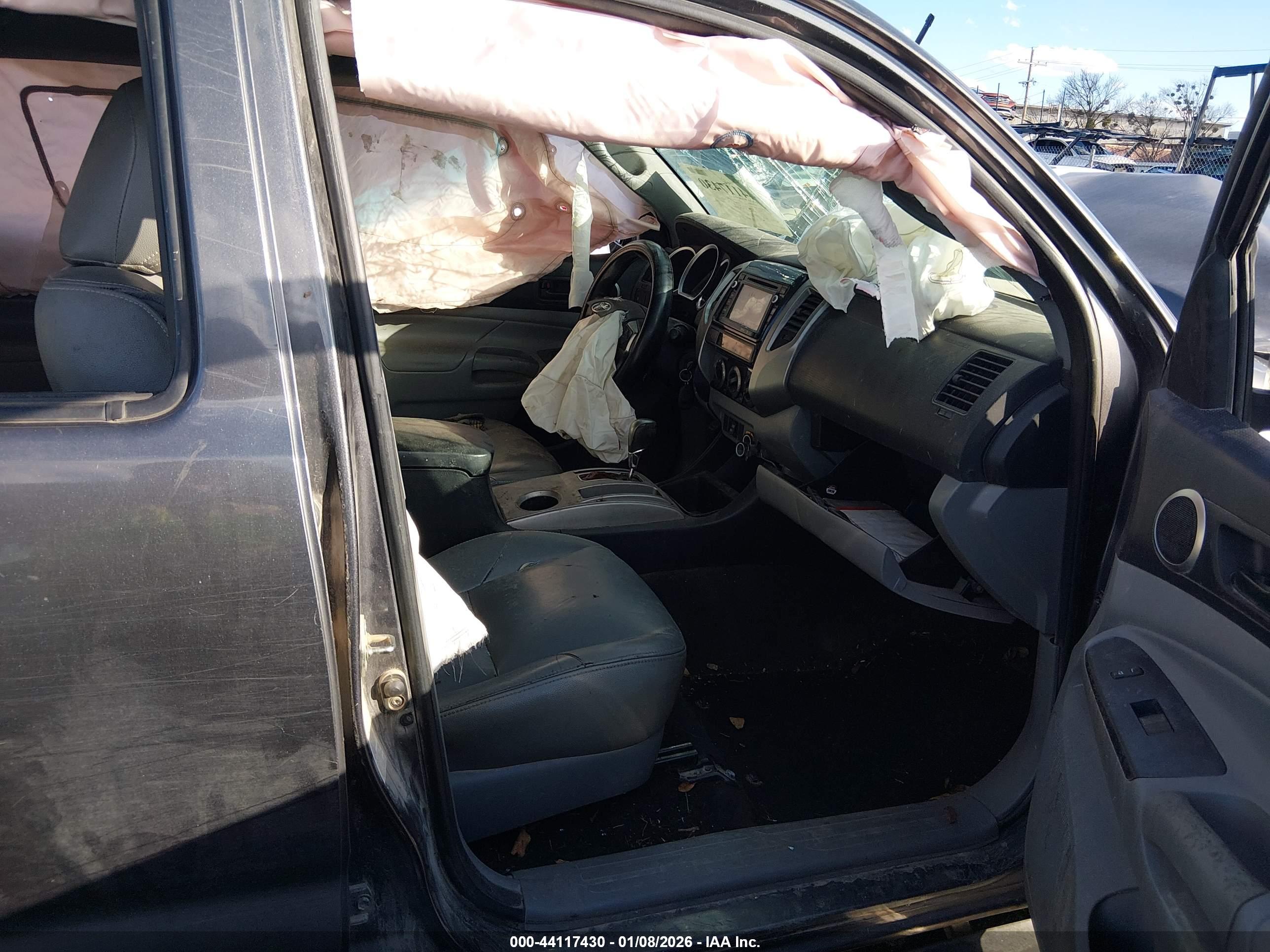 TOYOTA TACOMA image 5