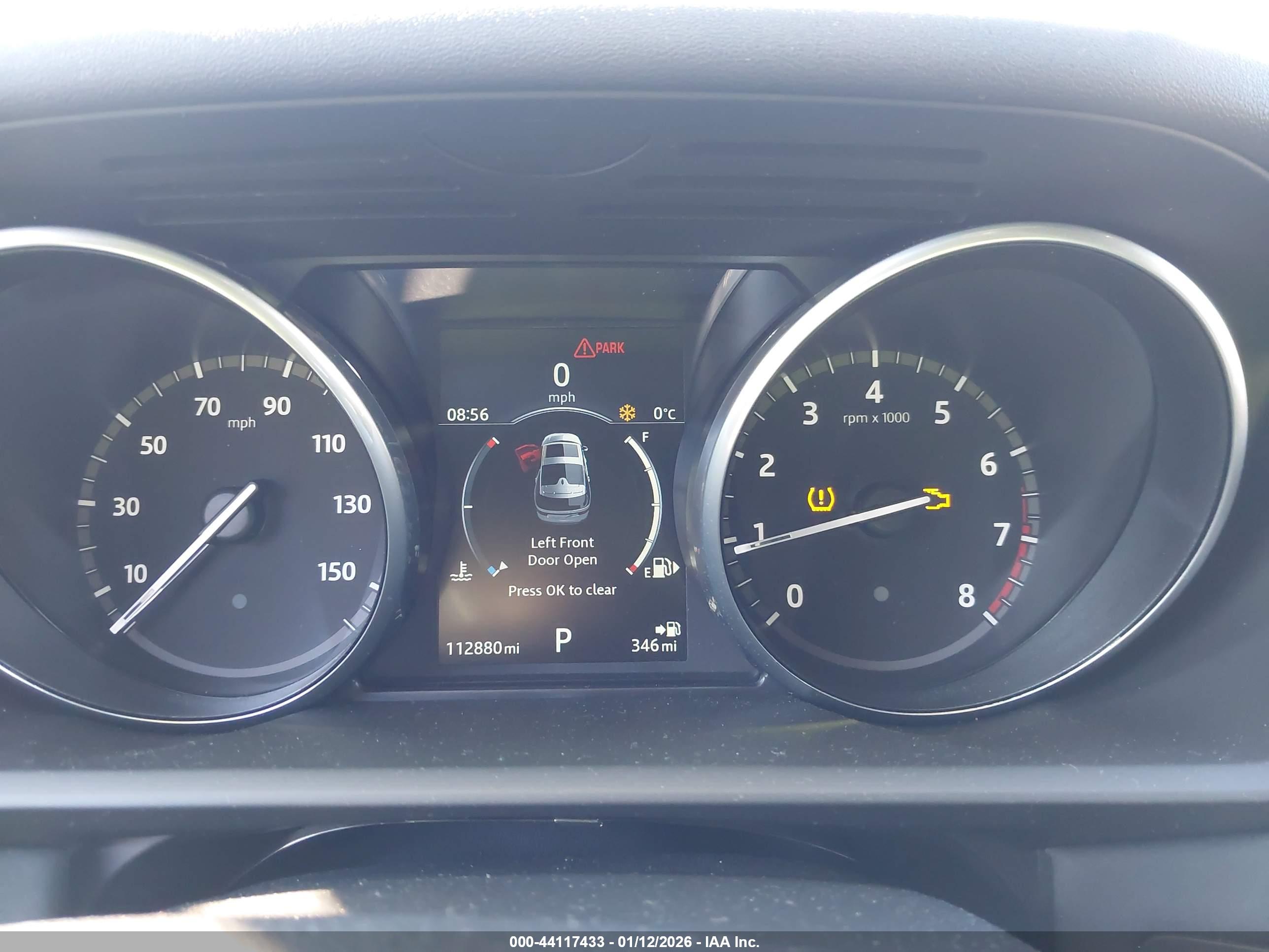 LAND ROVER image 7