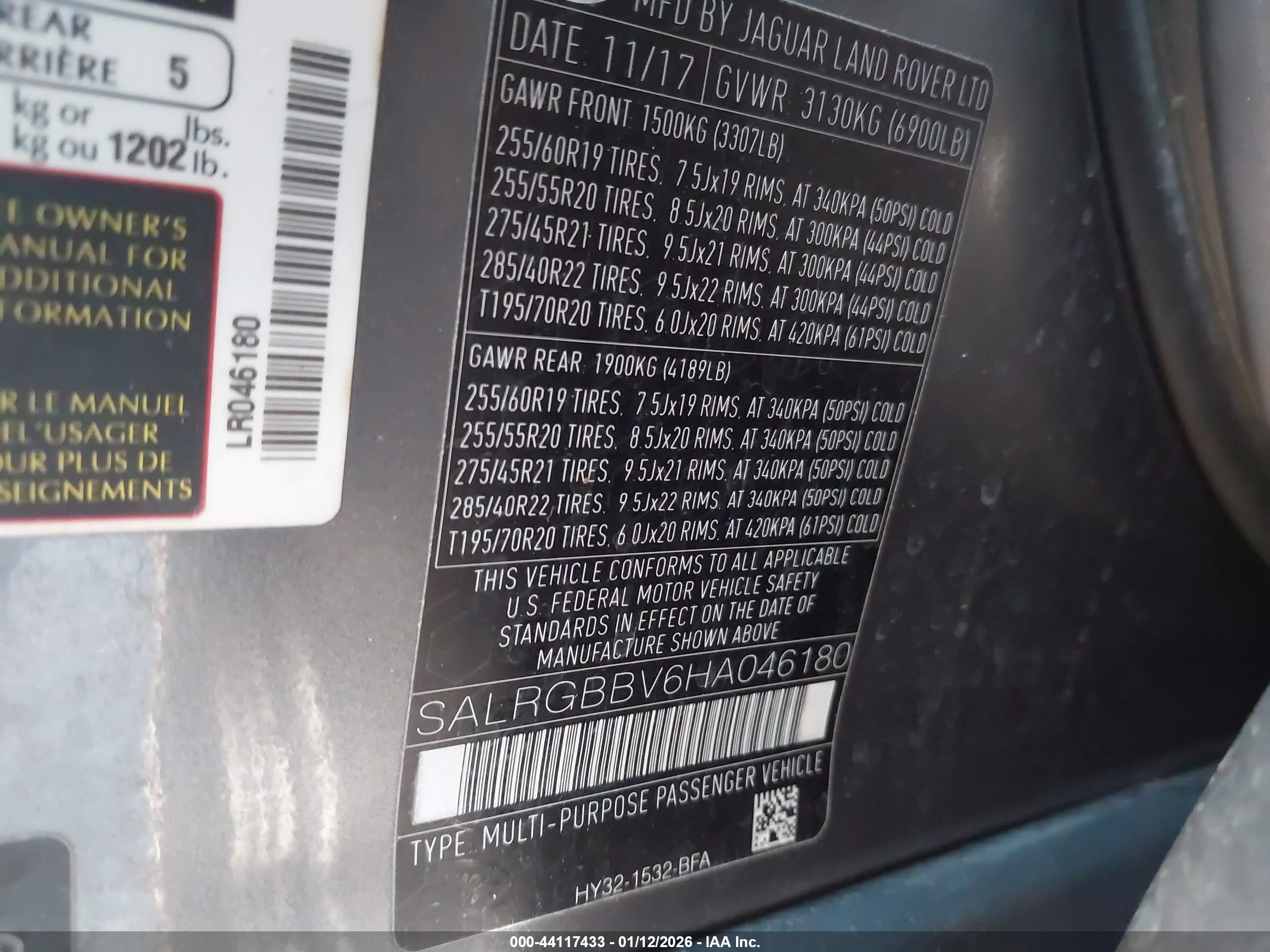 LAND ROVER image 9