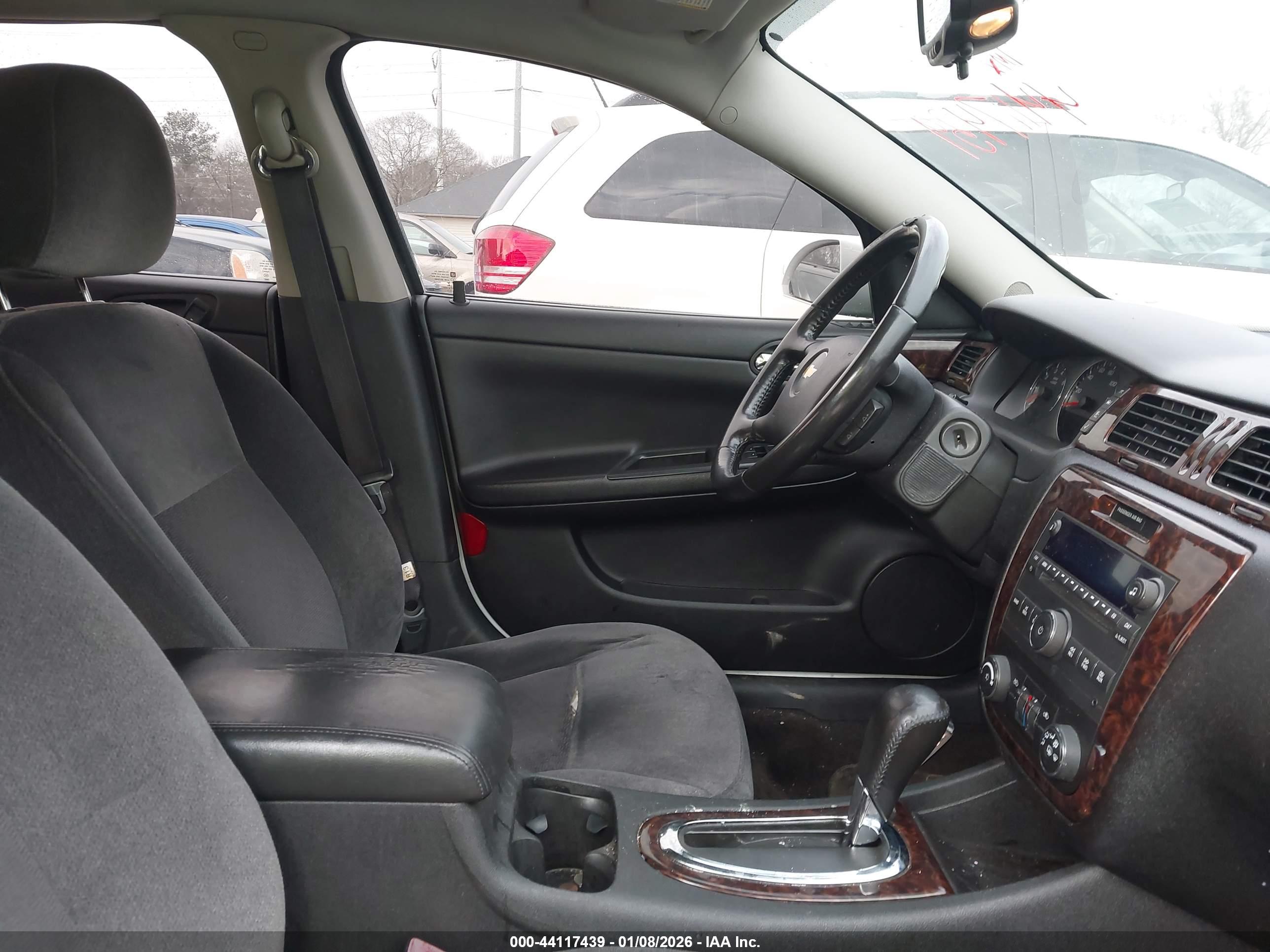 CHEVROLET IMPALA image 5