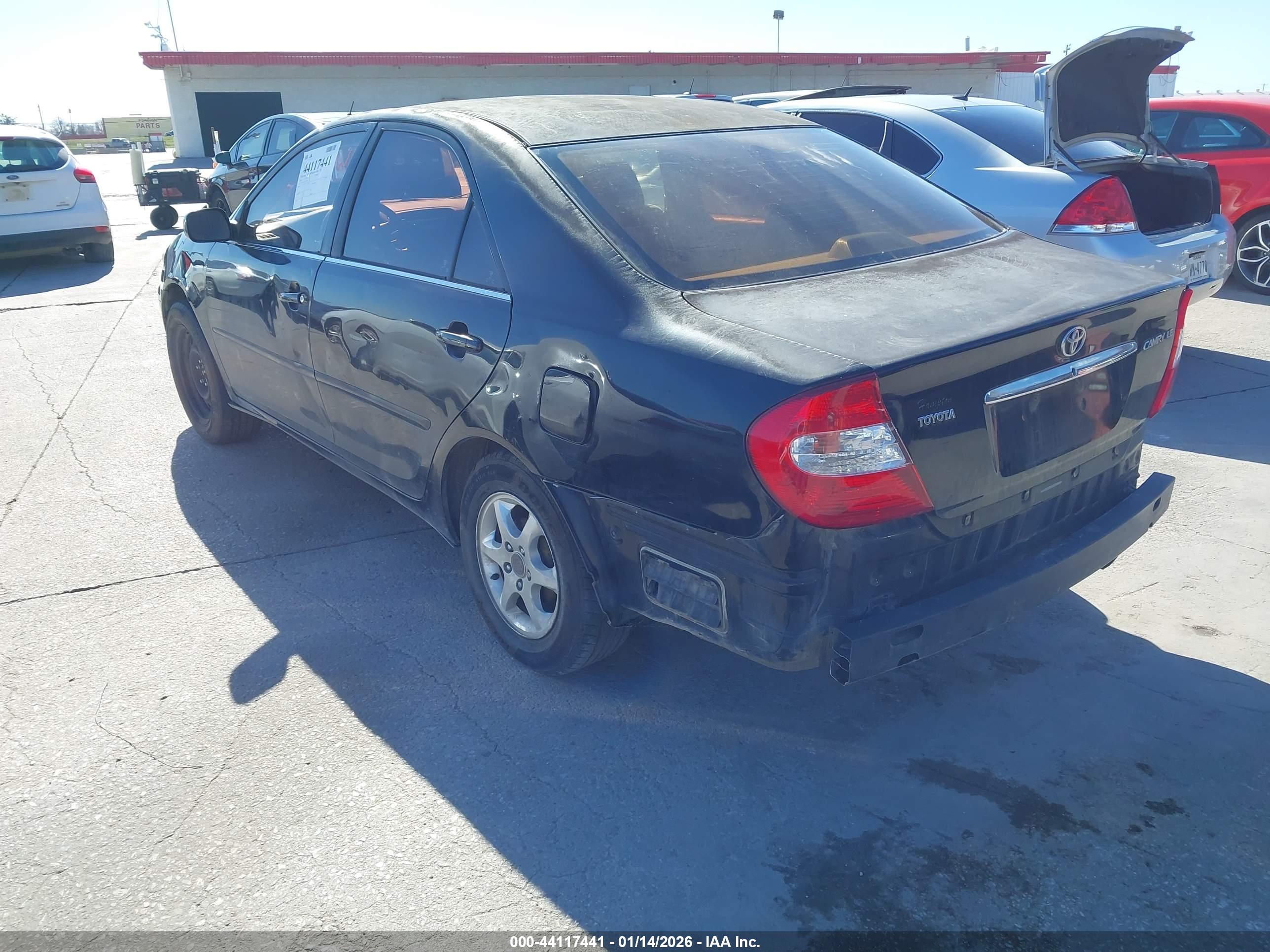 TOYOTA CAMRY image 3