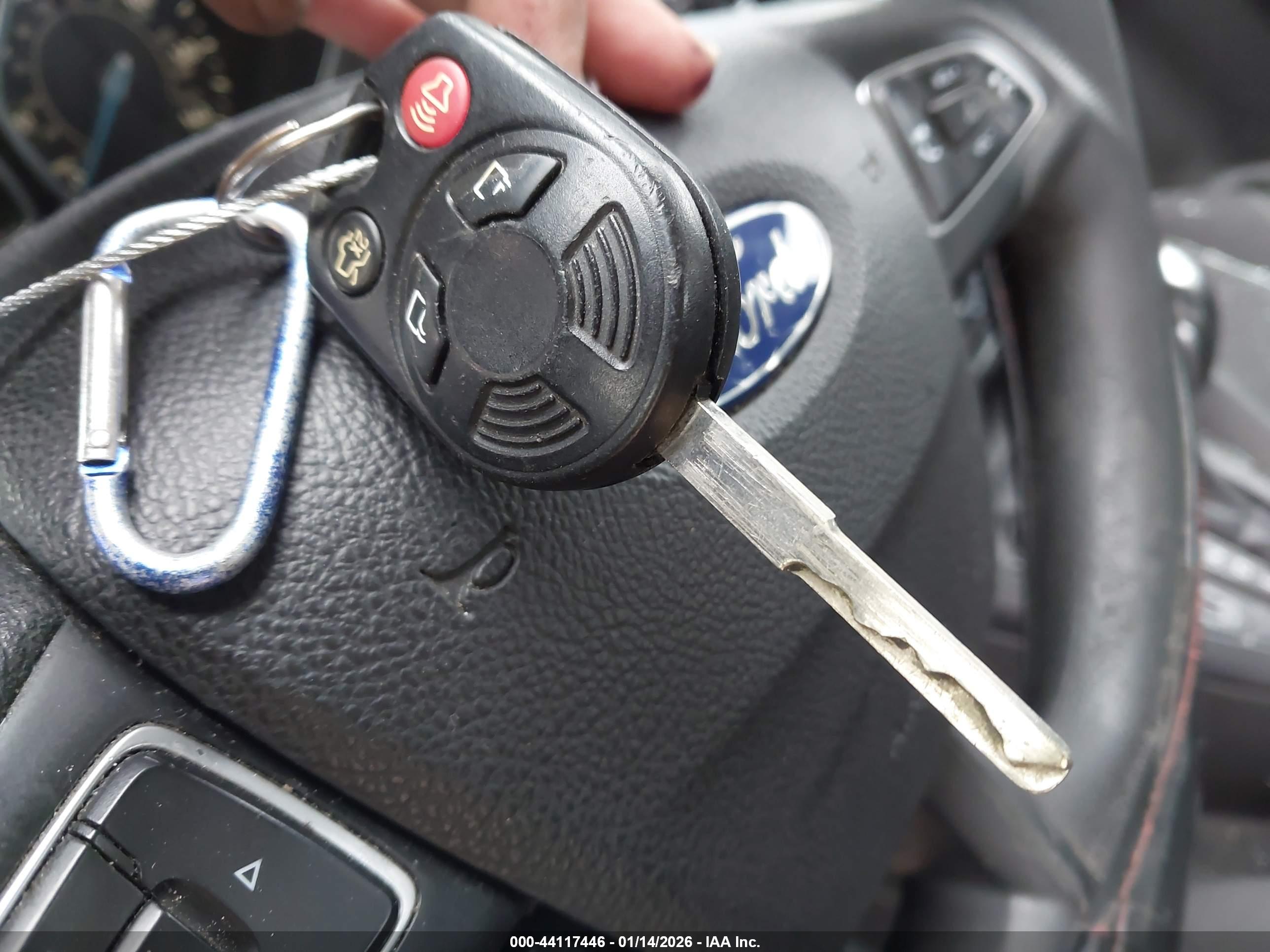 FORD FOCUS image 11