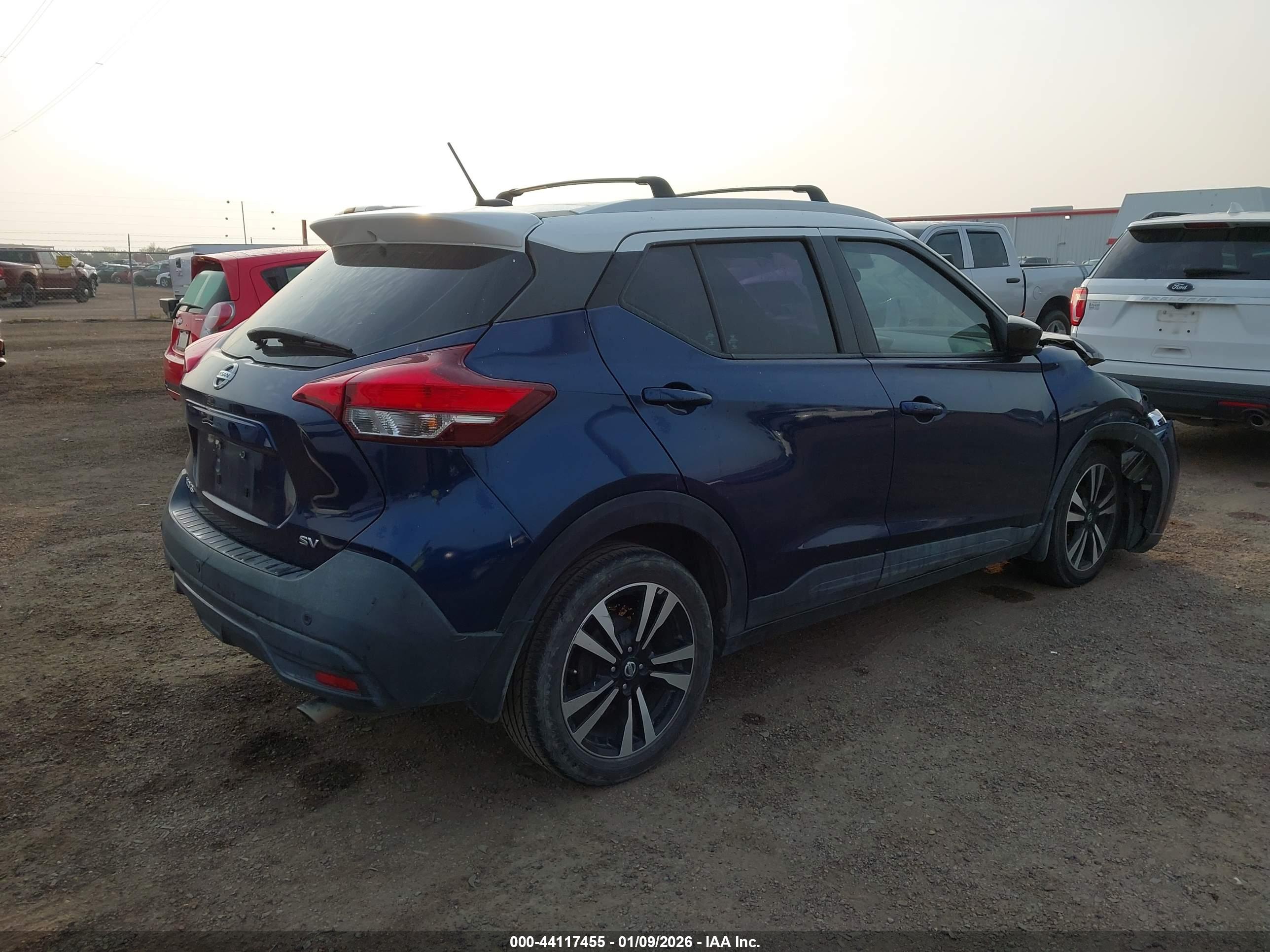 NISSAN KICKS image 4