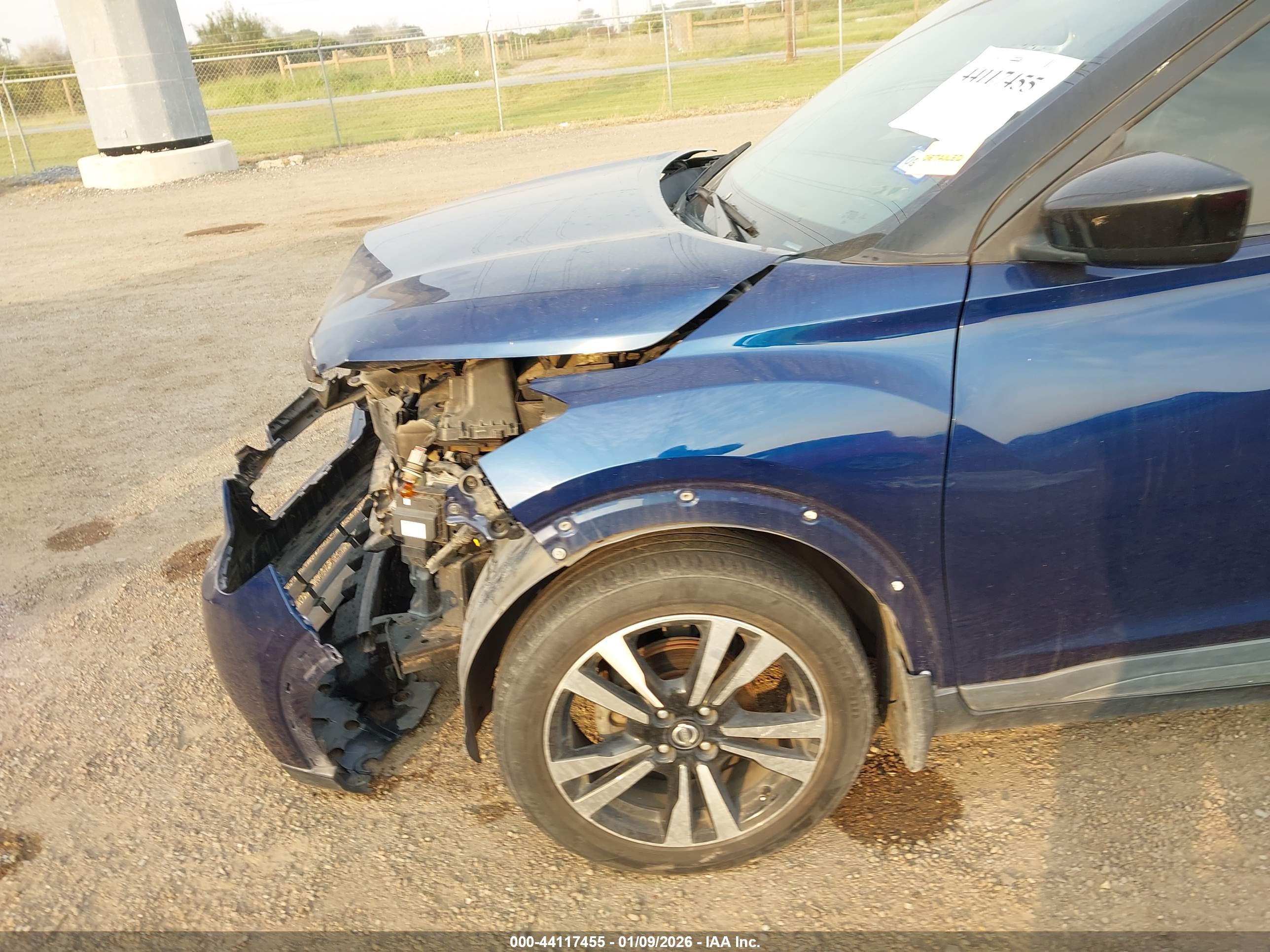 NISSAN KICKS image 6