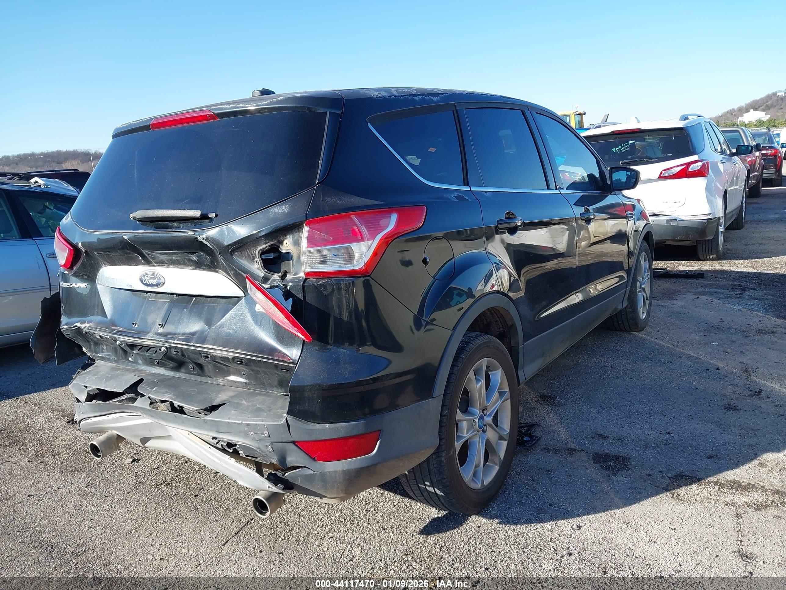 FORD ESCAPE image 4
