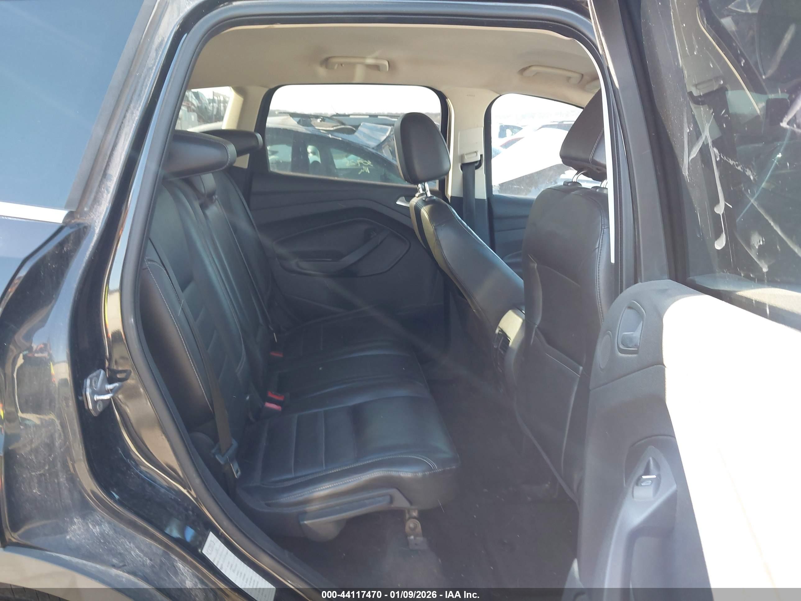FORD ESCAPE image 8