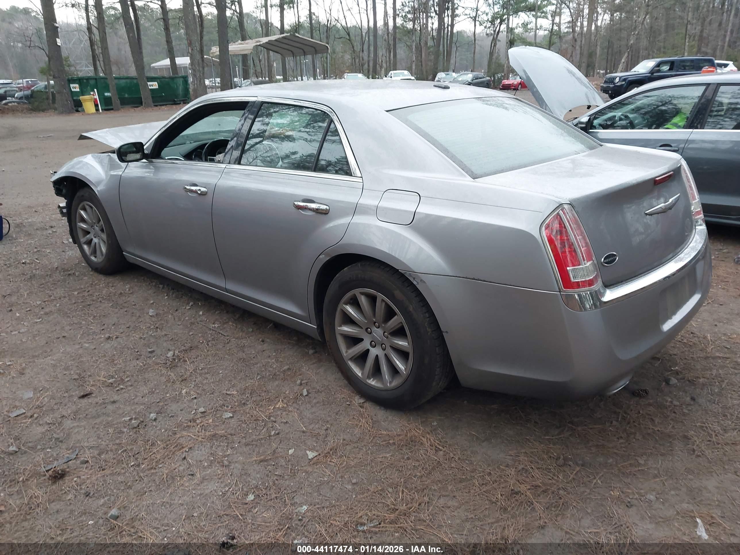 CHRYSLER 300C image 3