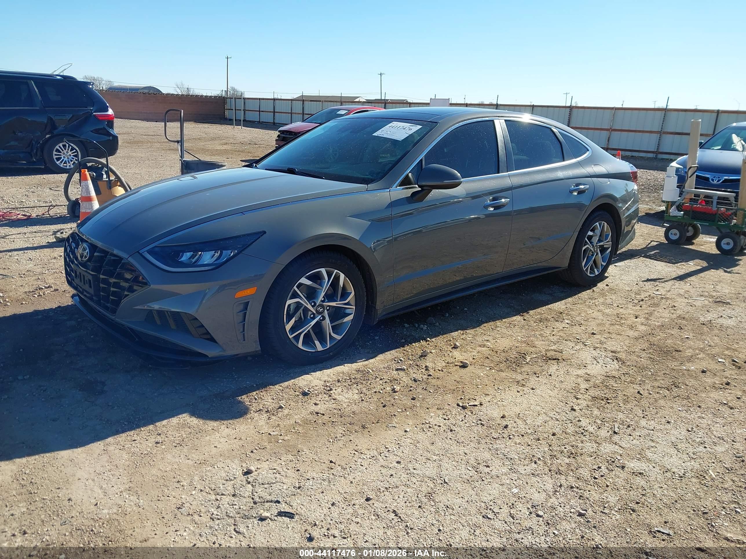 HYUNDAI SONATA image 2