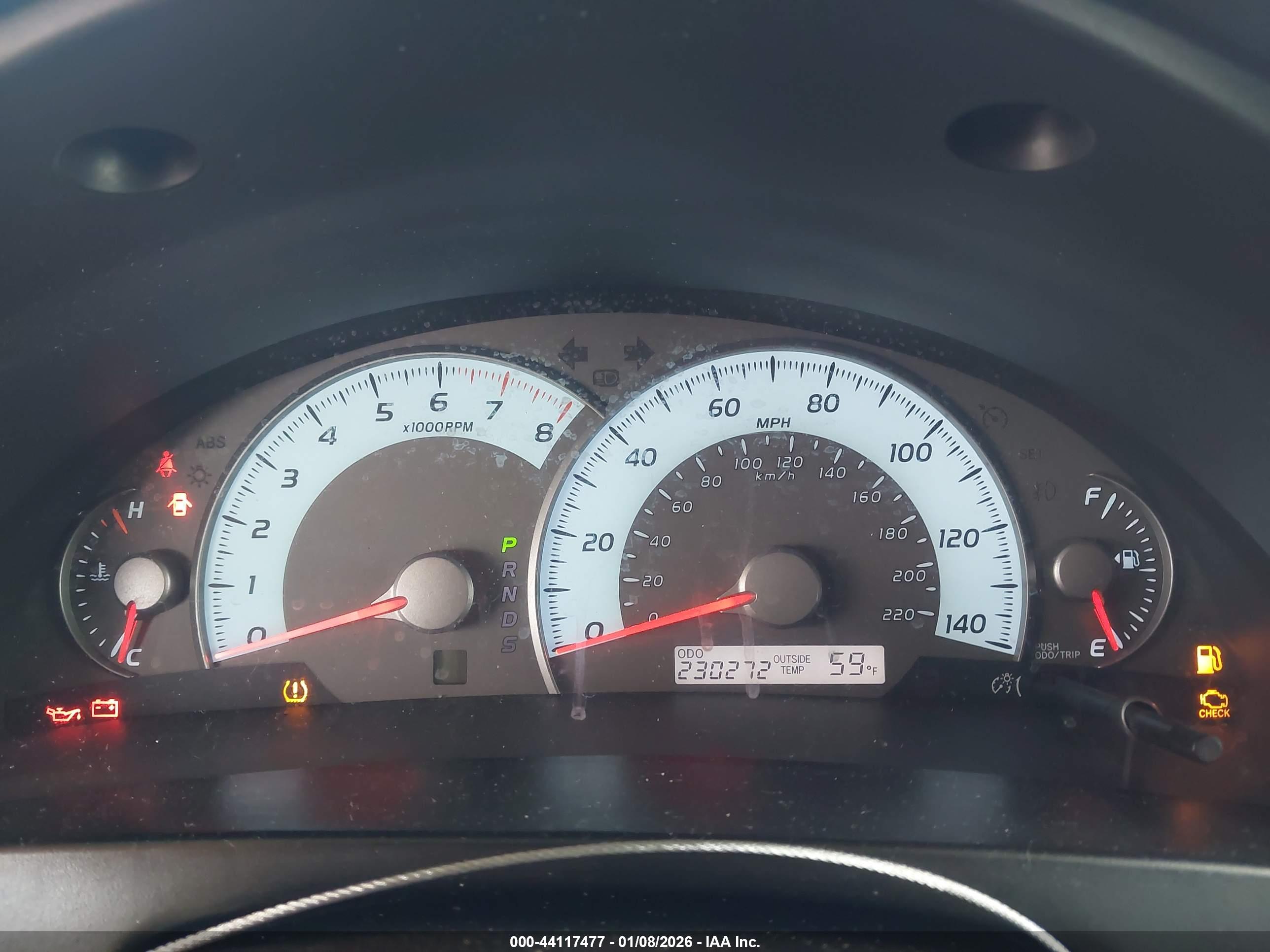 TOYOTA CAMRY image 7