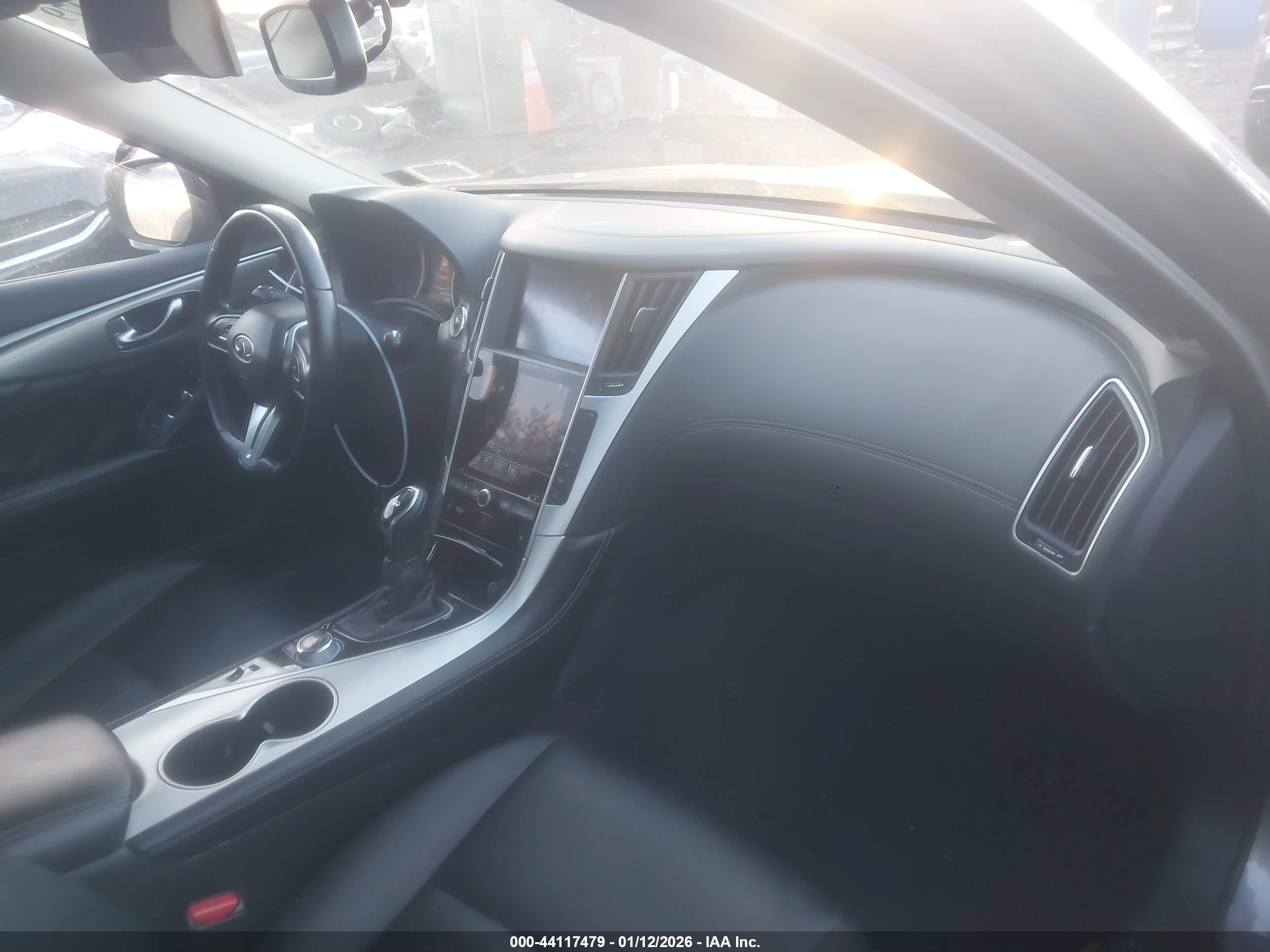 INFINITI Q50 image 5