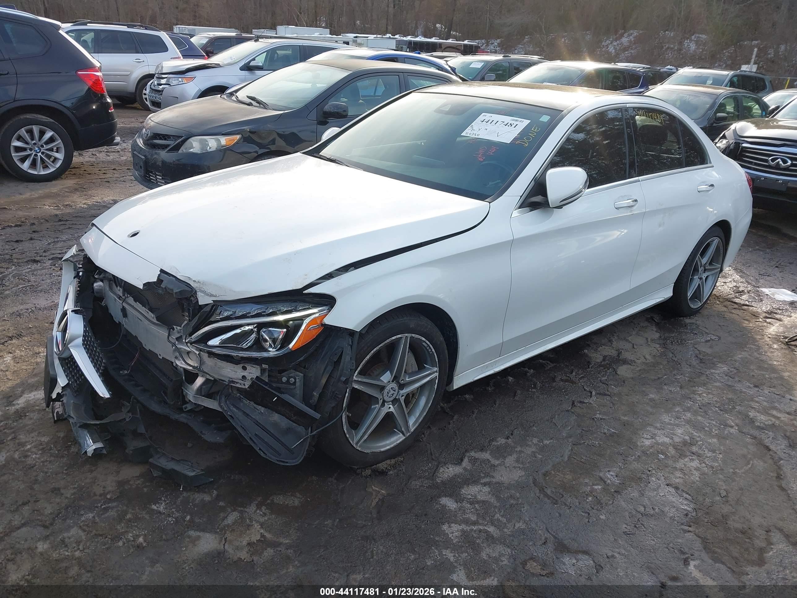 MERCEDES-BENZ C image 2