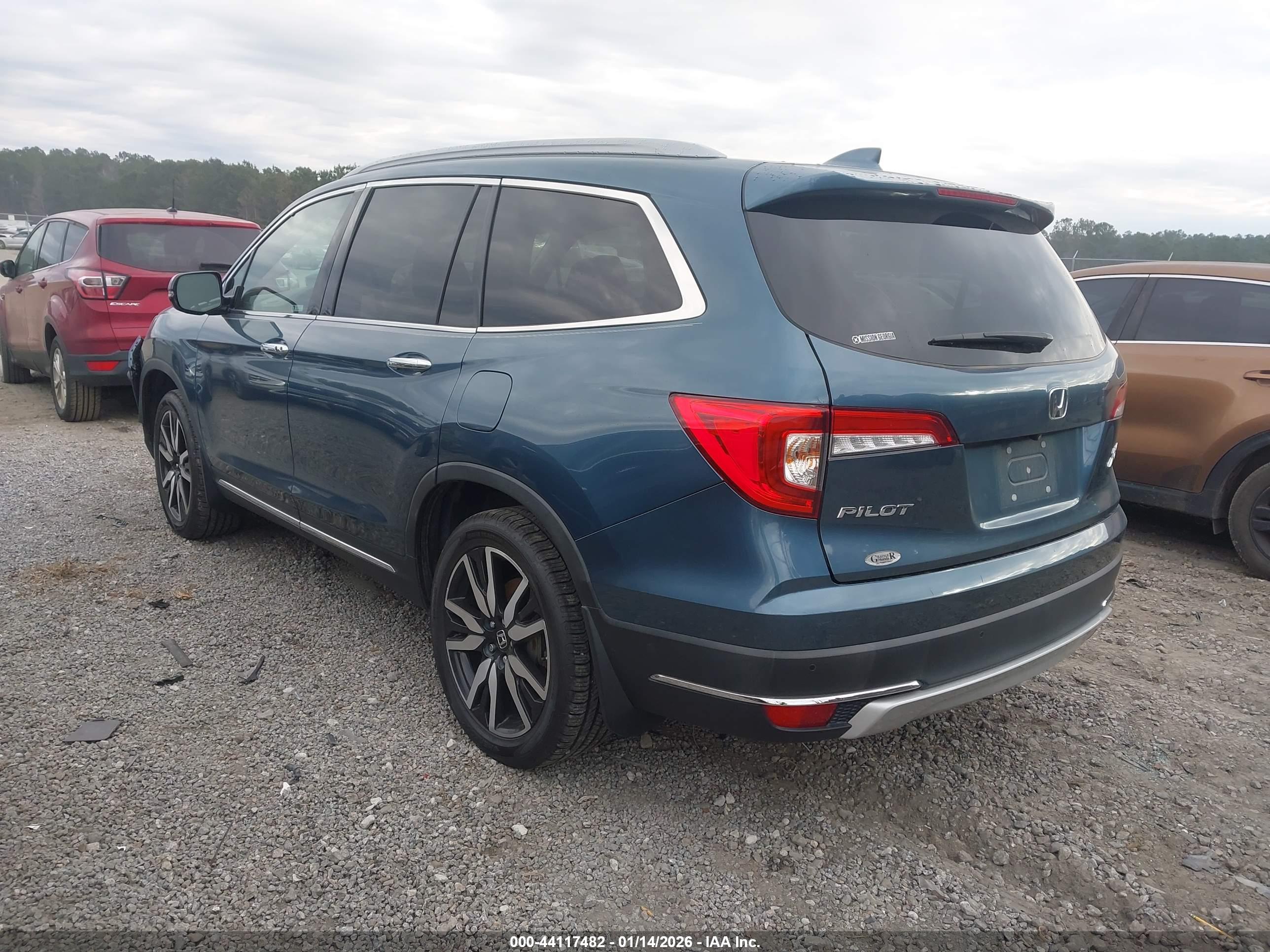 HONDA PILOT image 3