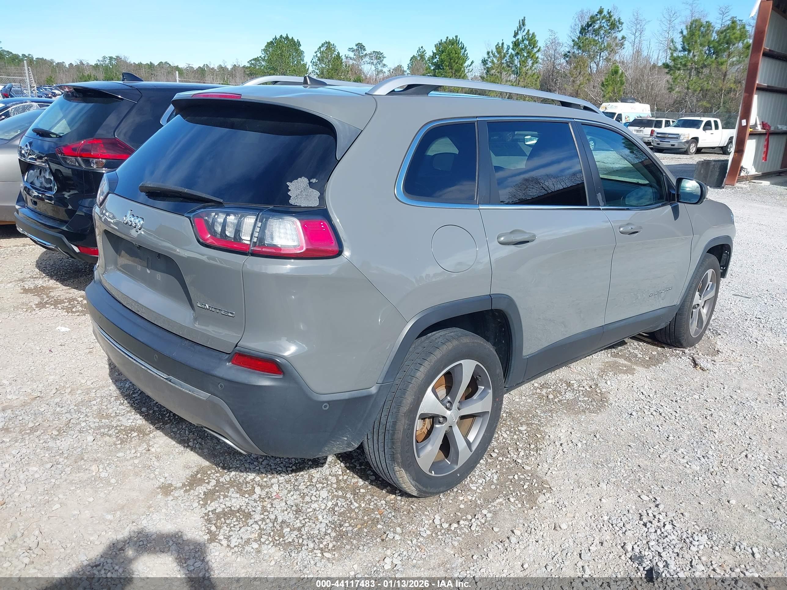 JEEP CHEROKEE image 4