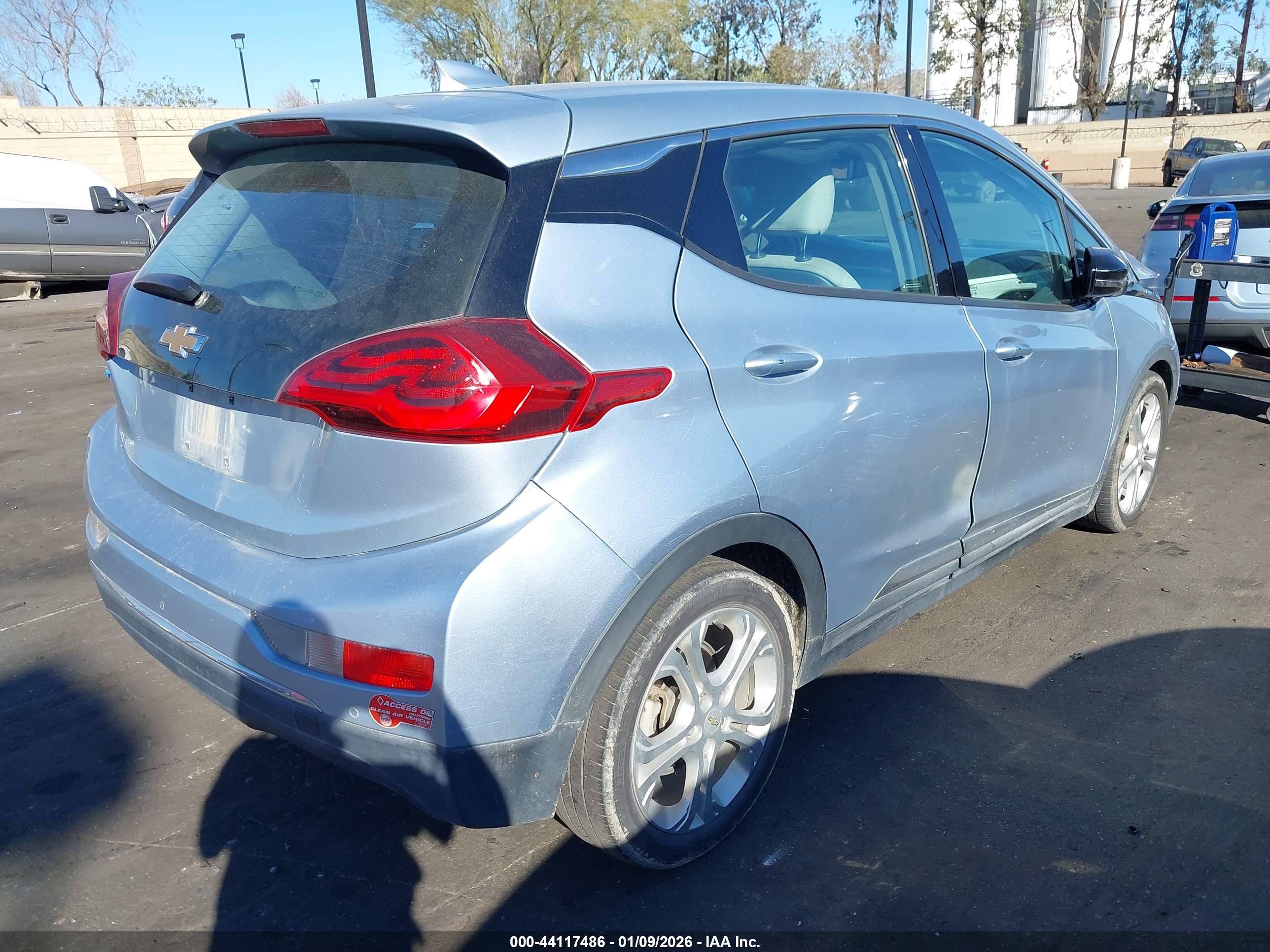 CHEVROLET BOLT image 4