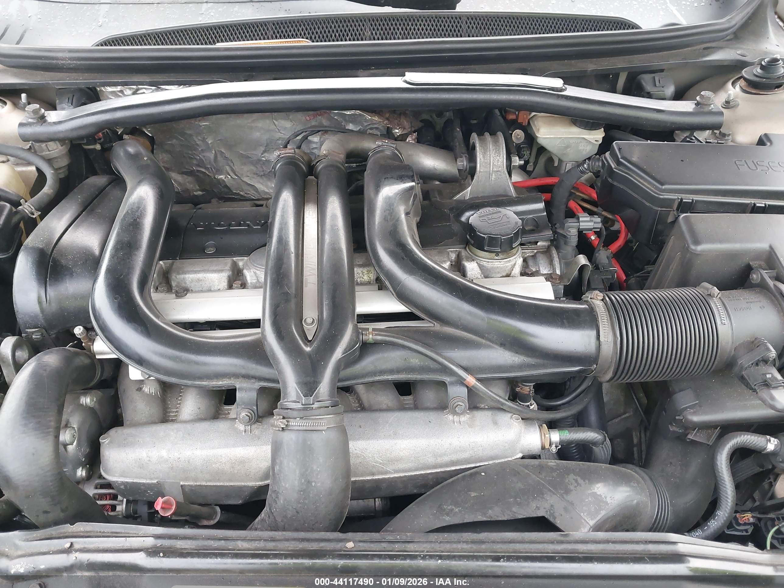 VOLVO S80 image 10