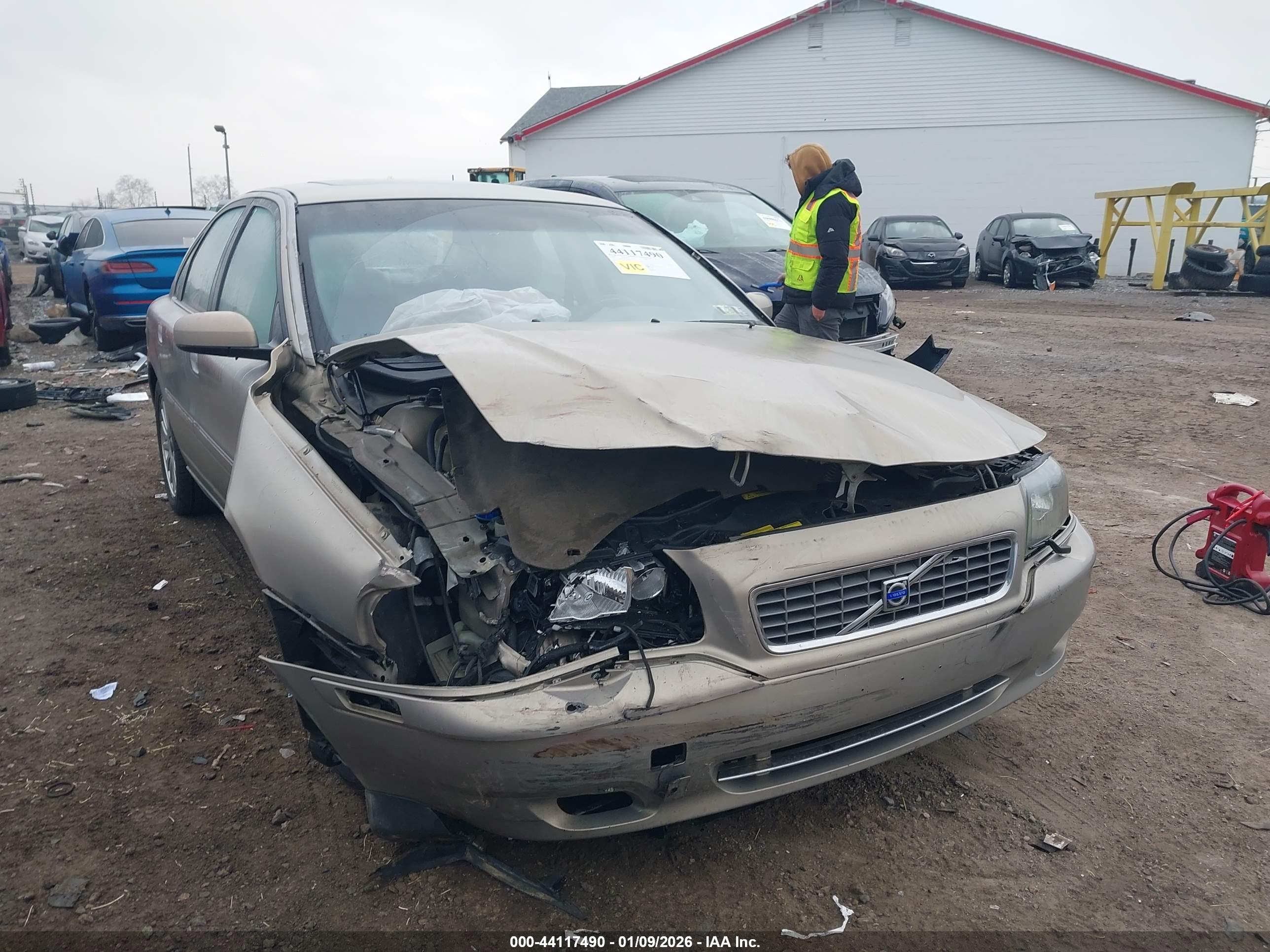 VOLVO S80 image 6