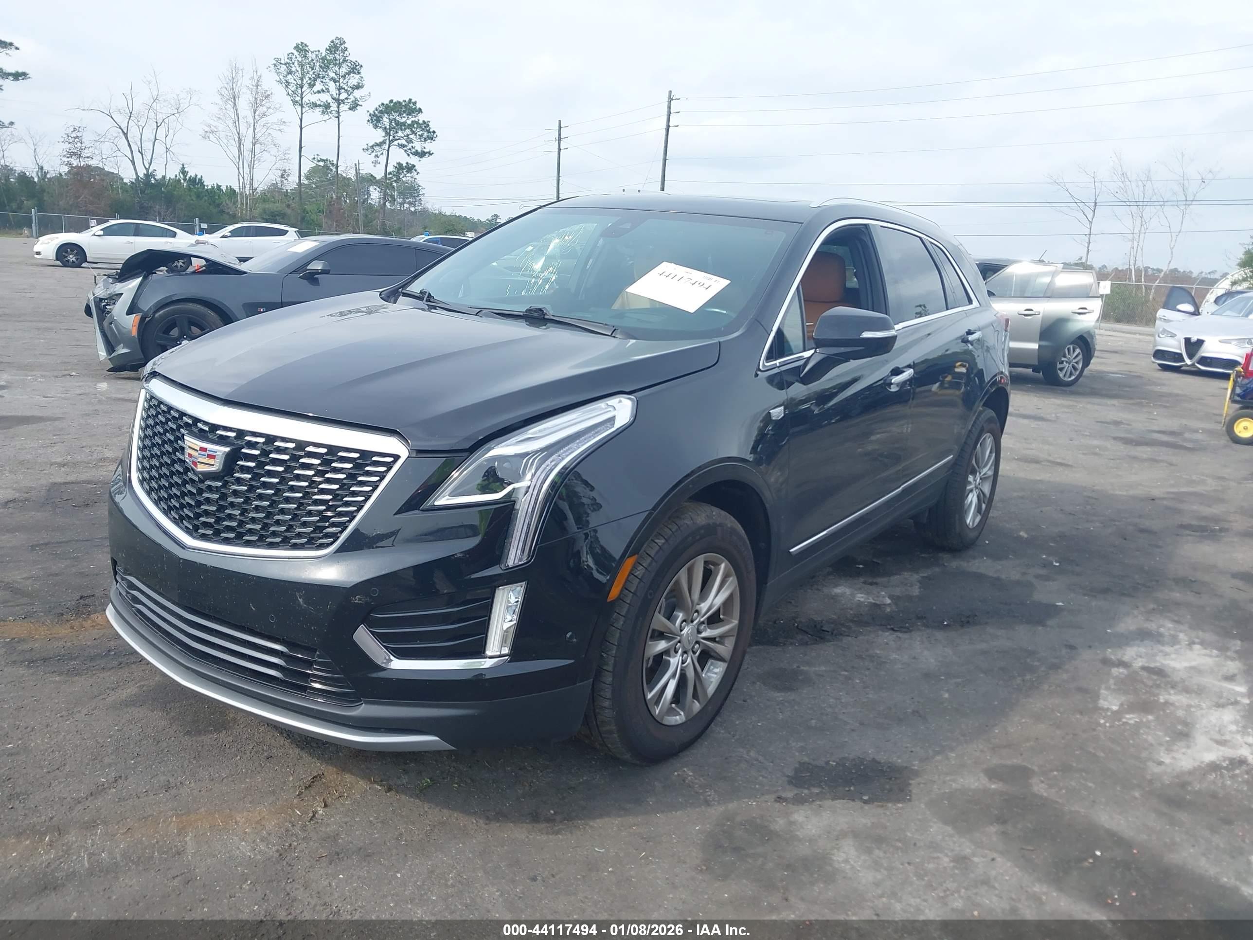 CADILLAC XT5 image 2