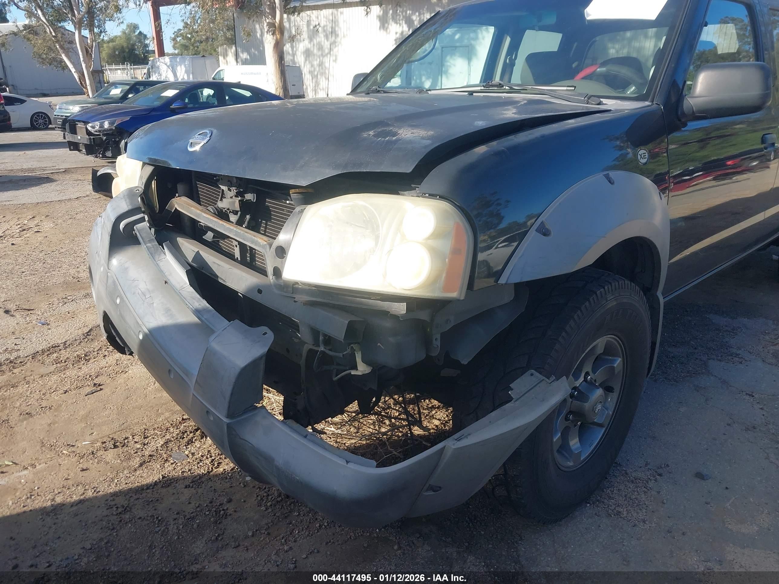 NISSAN FRONTIER image 6