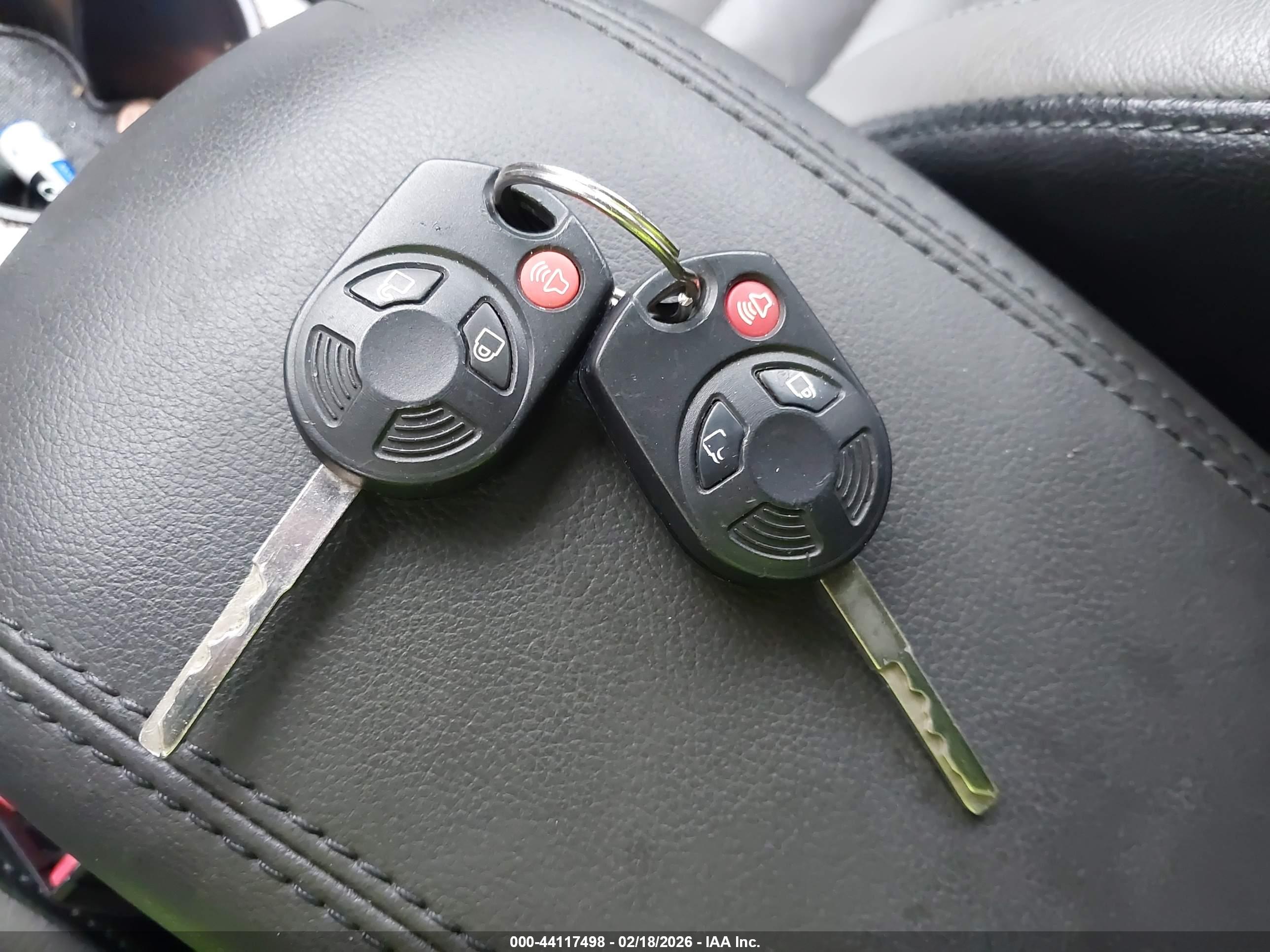 FORD ESCAPE image 11