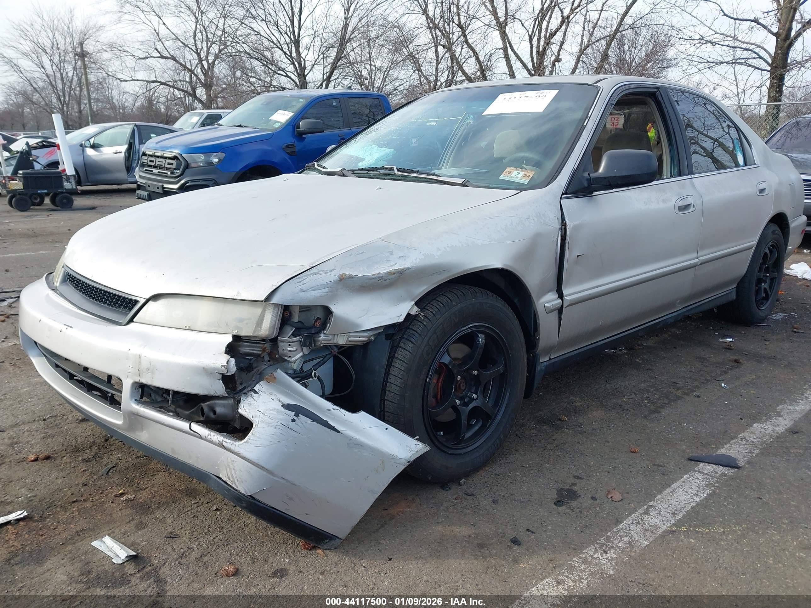 HONDA ACCORD image 2