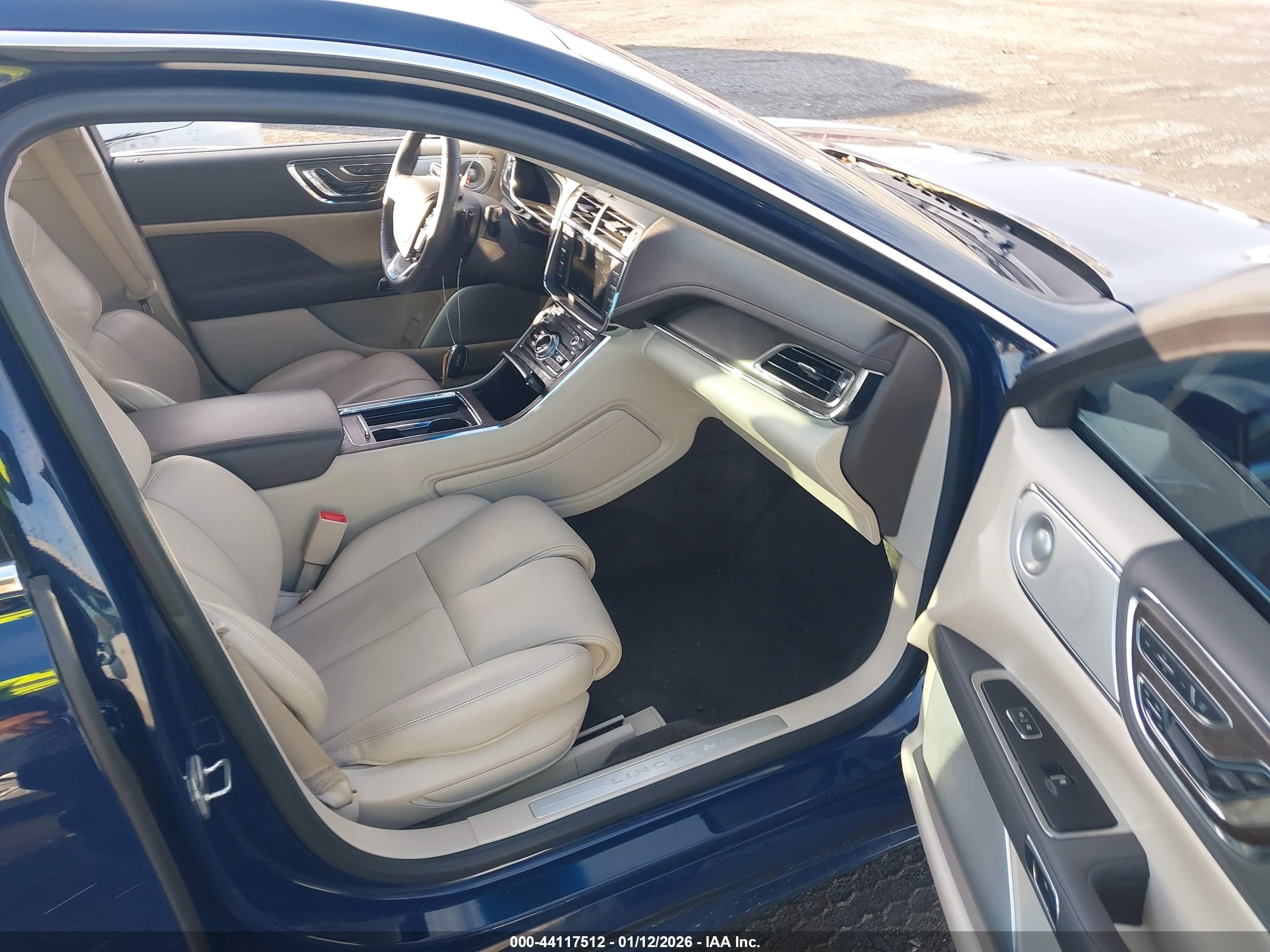 LINCOLN CONTINENTAL image 5