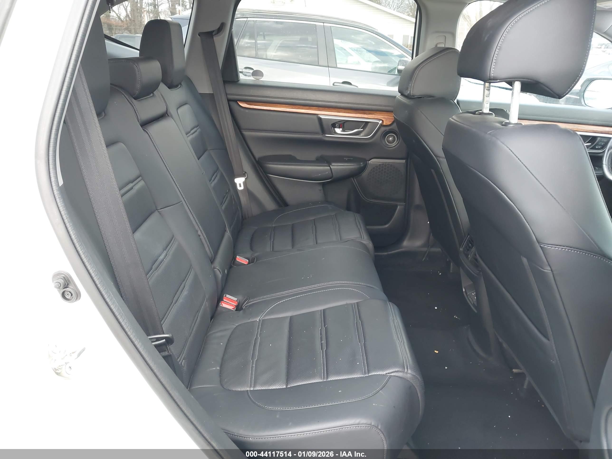 HONDA CR-V image 8