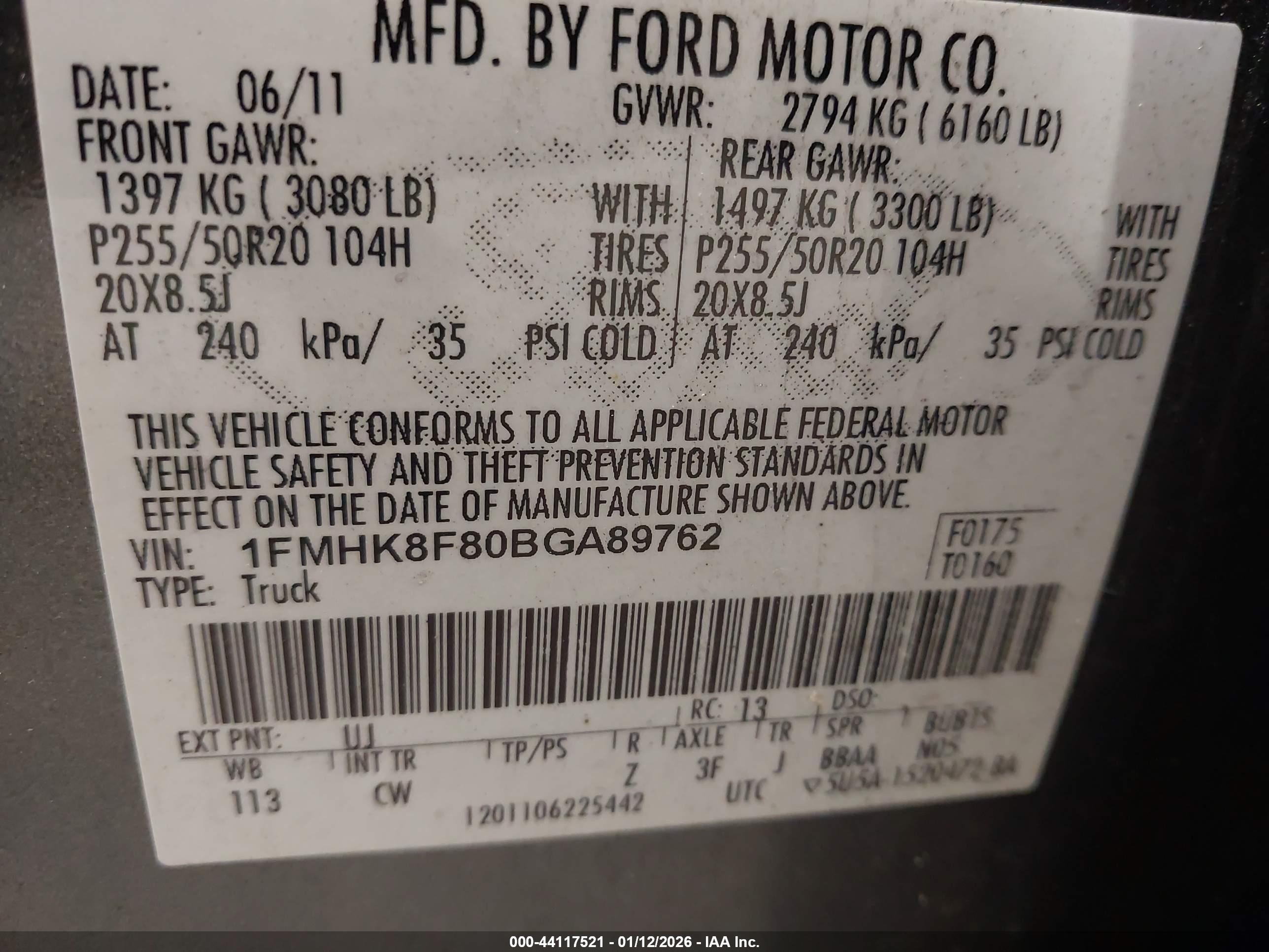 FORD EXPLORER image 9