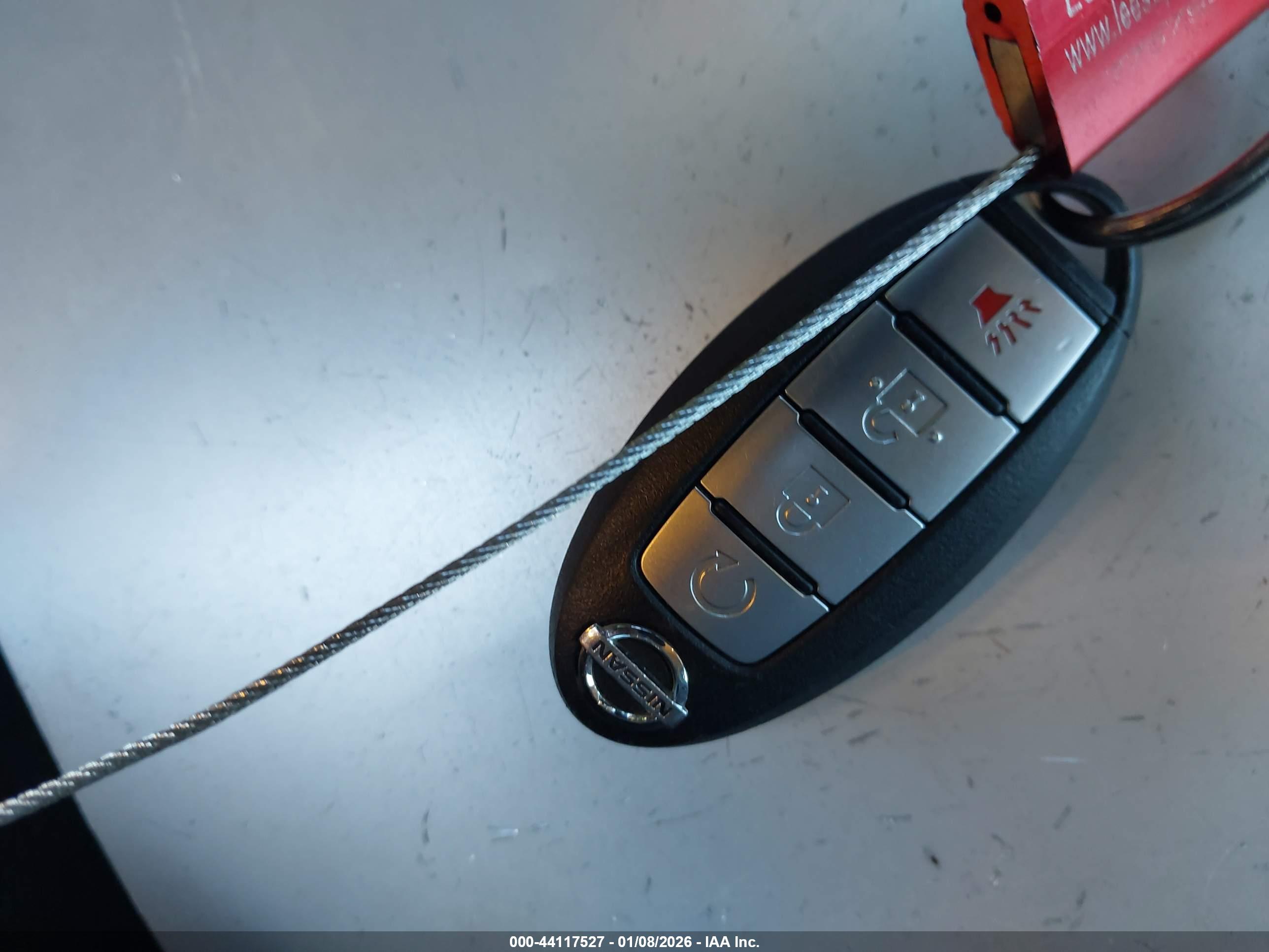 NISSAN ROGUE image 11