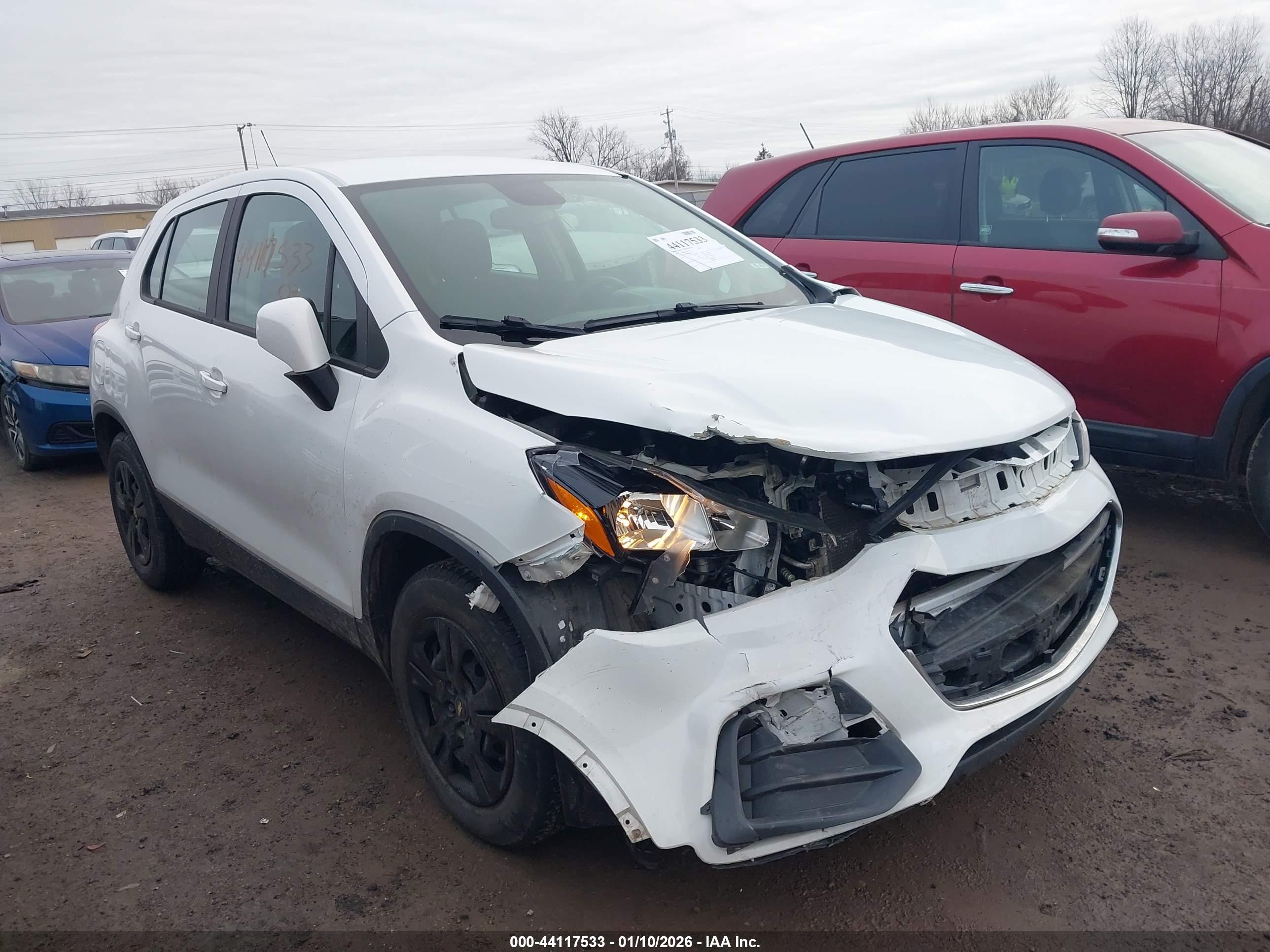 CHEVROLET TRAX image 6
