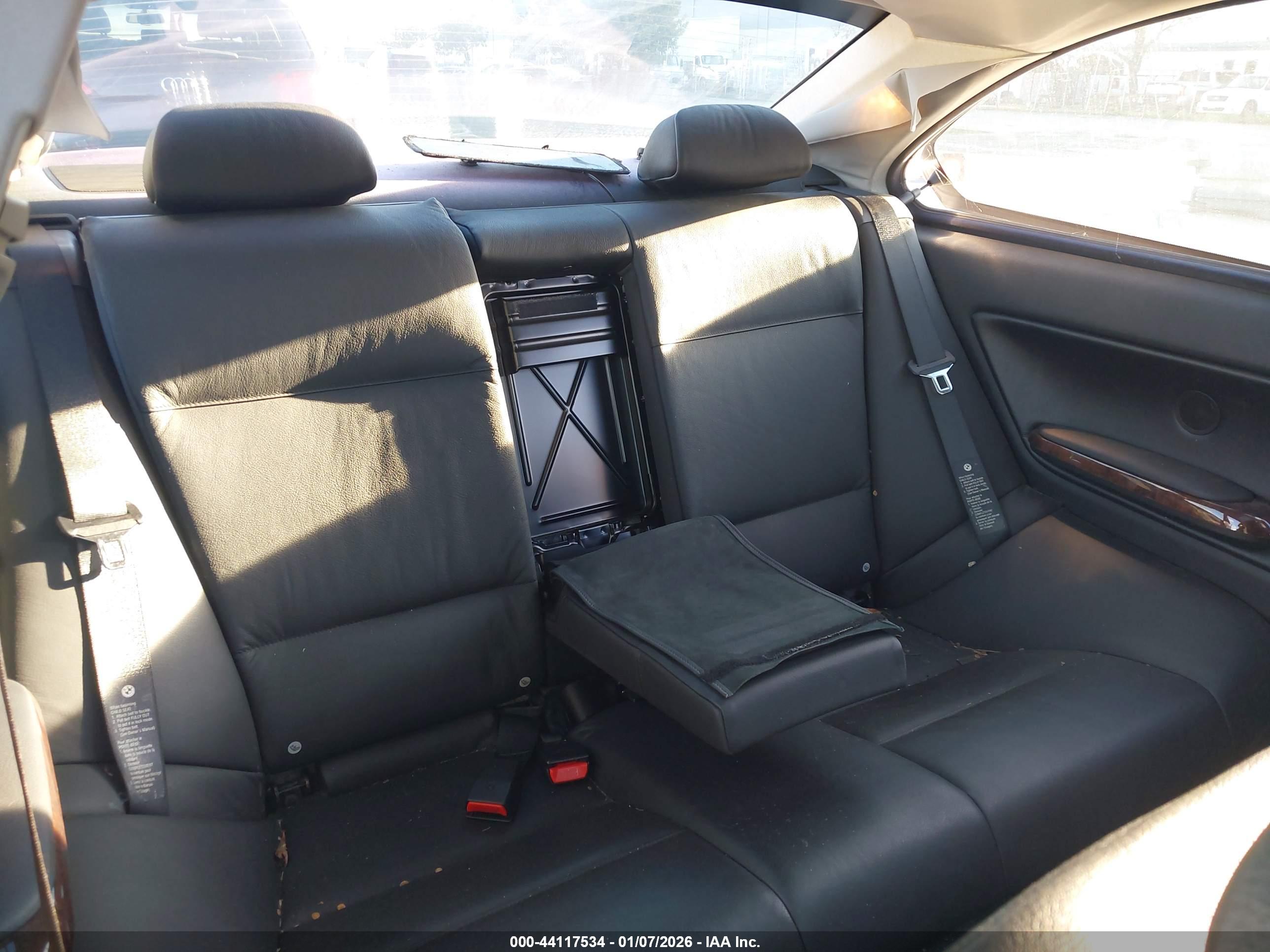 BMW 325CI image 8