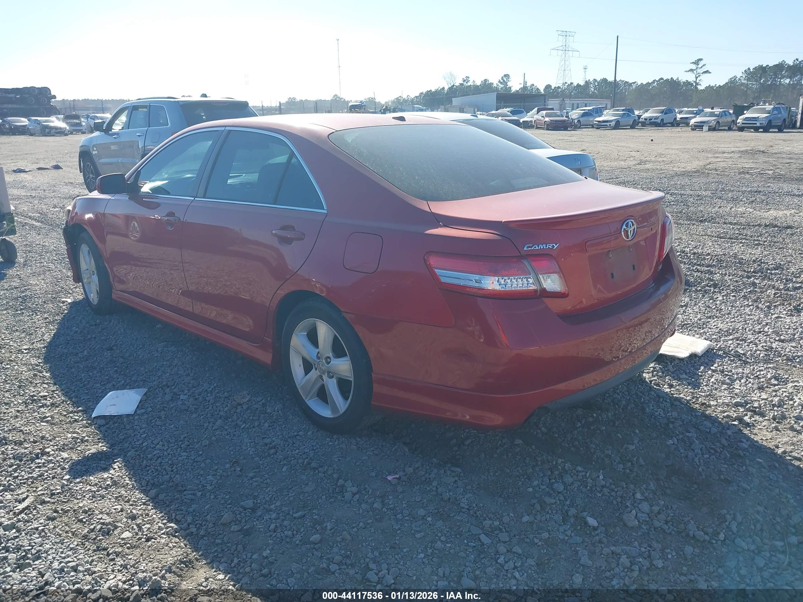 TOYOTA CAMRY image 3