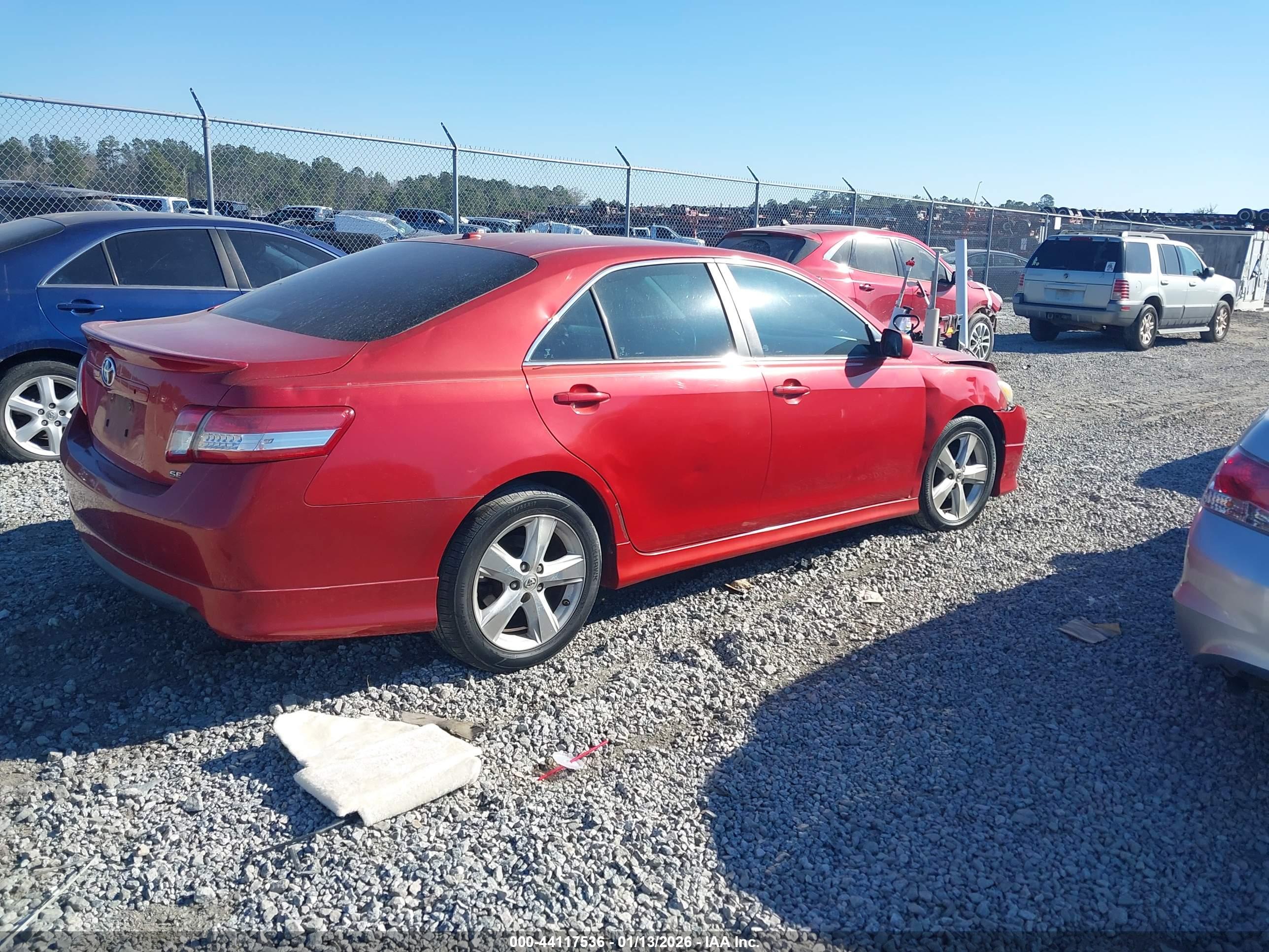 TOYOTA CAMRY image 4