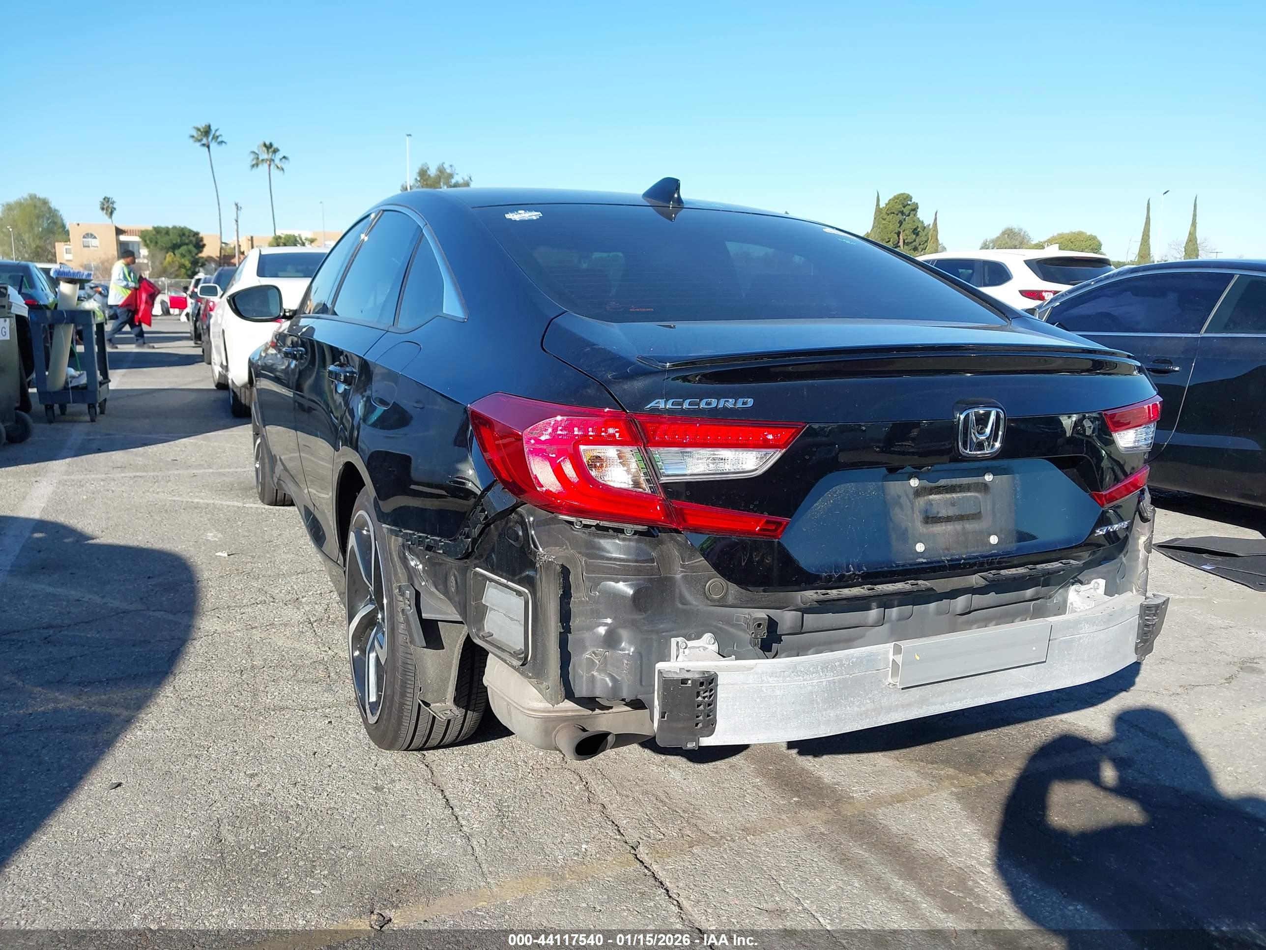 HONDA ACCORD image 3