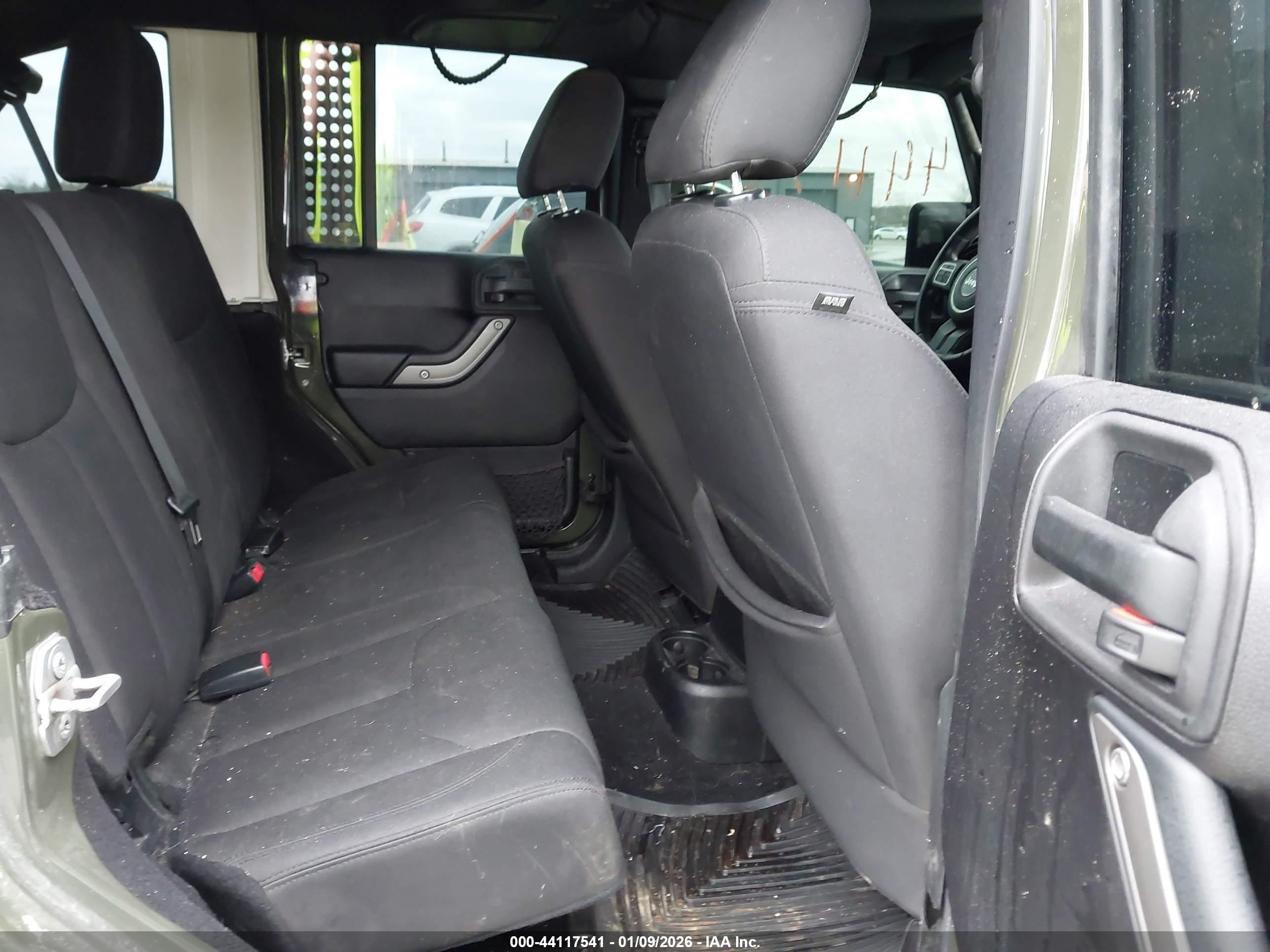 JEEP WRANGLER image 8