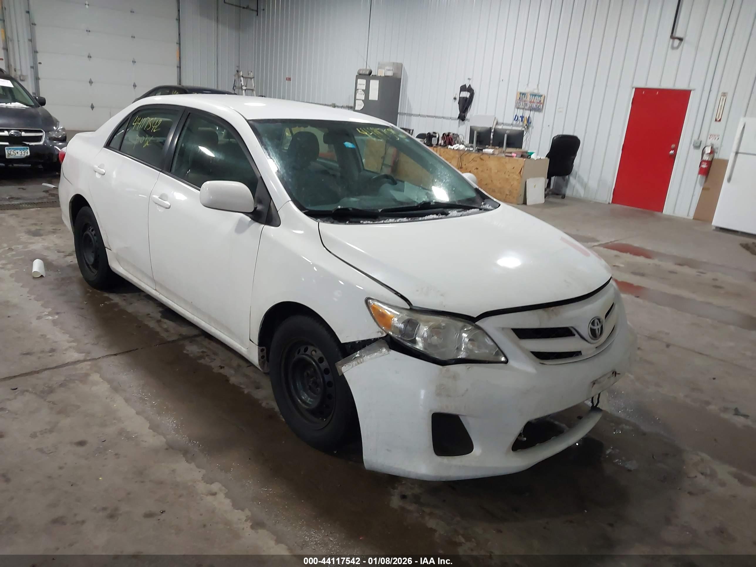 TOYOTA COROLLA image 6