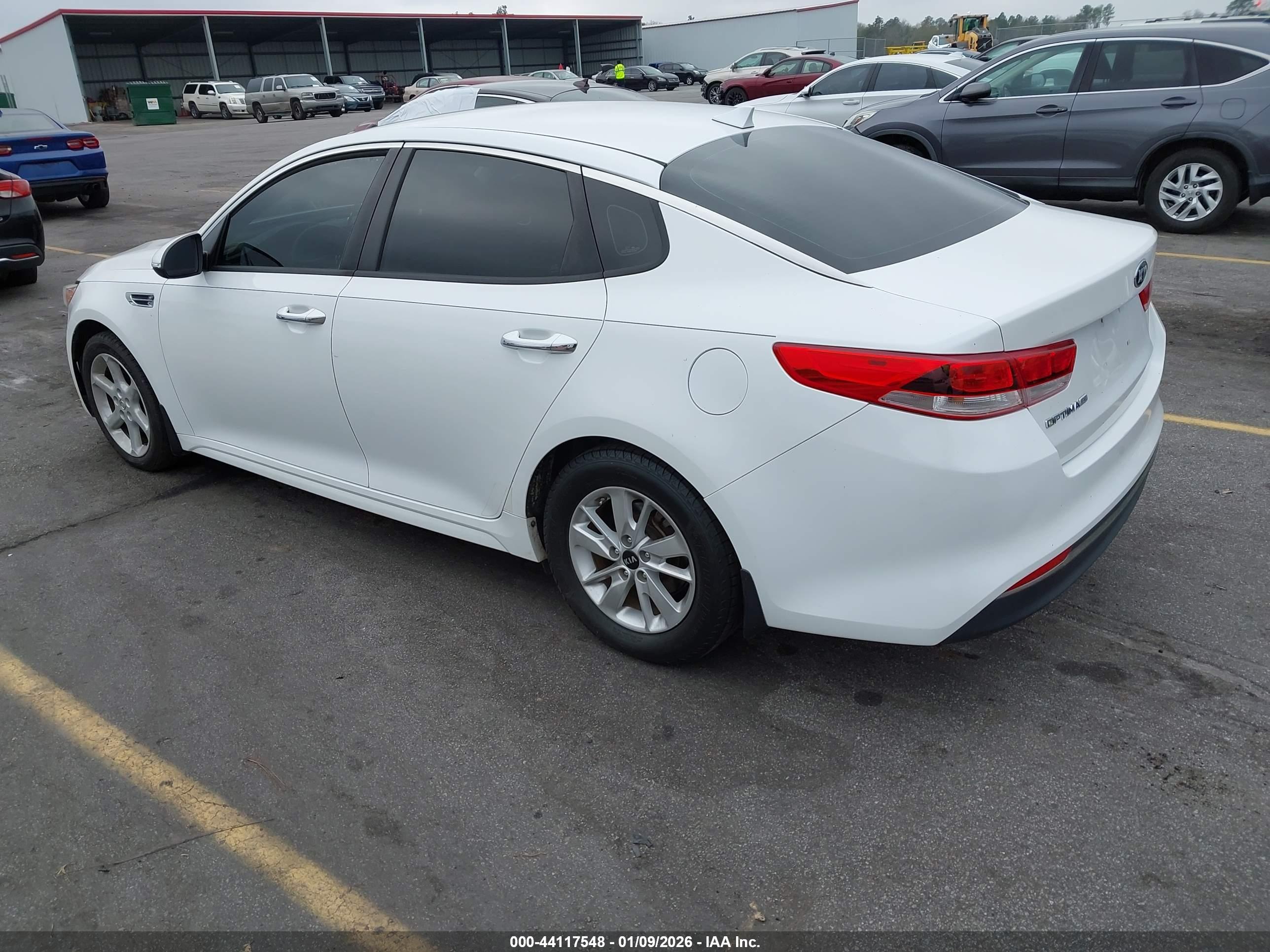 KIA OPTIMA image 3