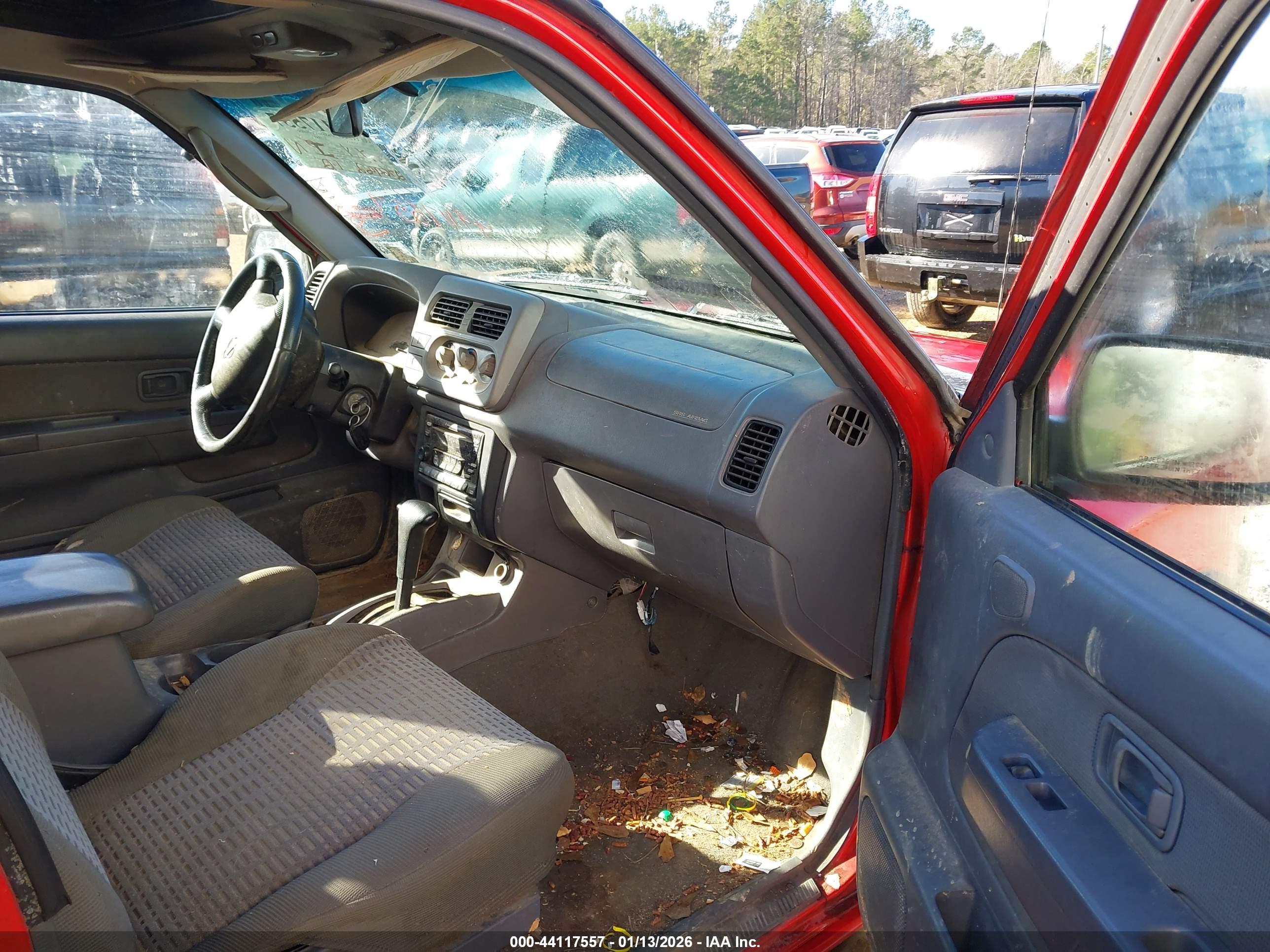 NISSAN XTERRA image 5
