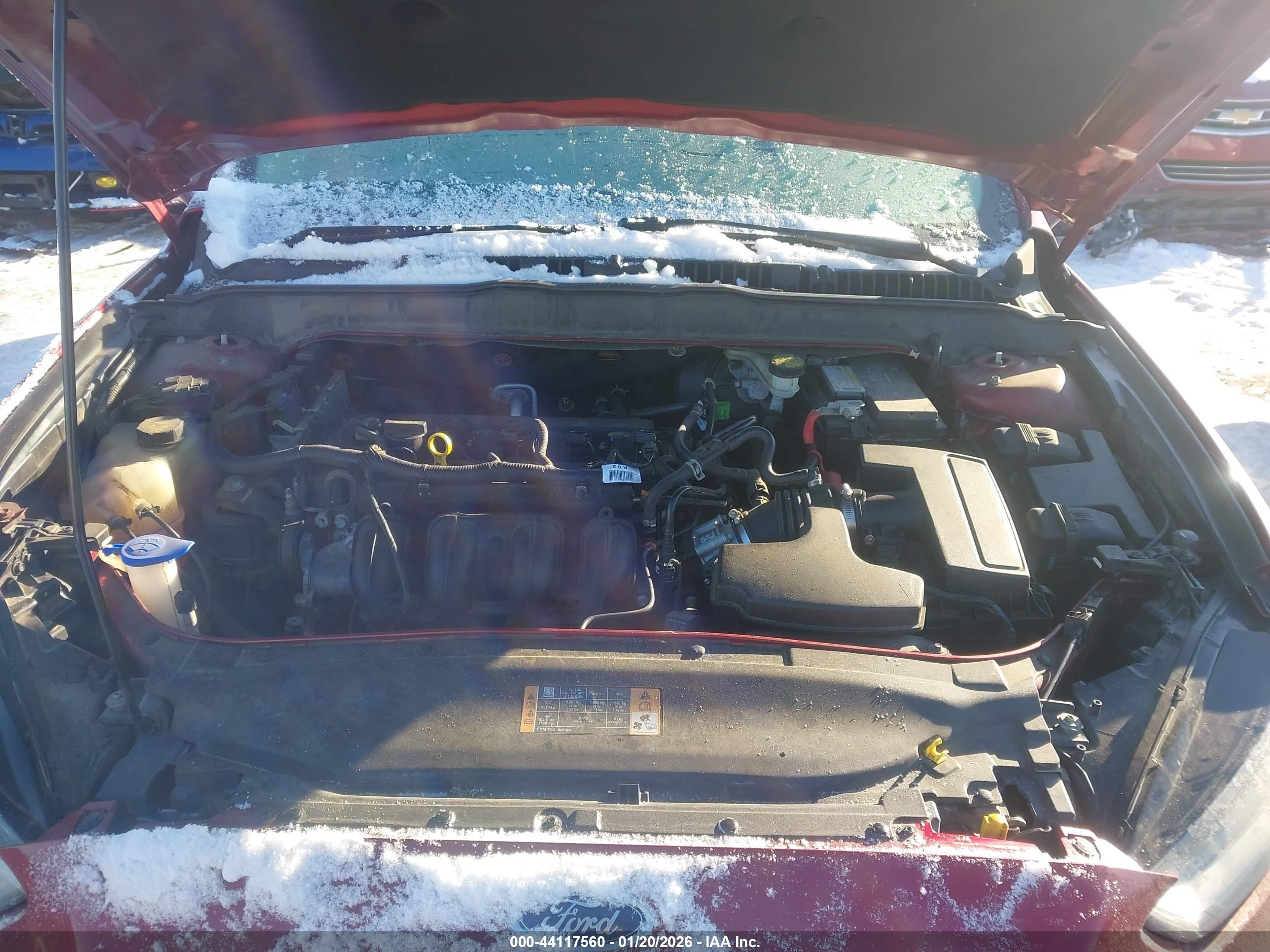 FORD FUSION image 10
