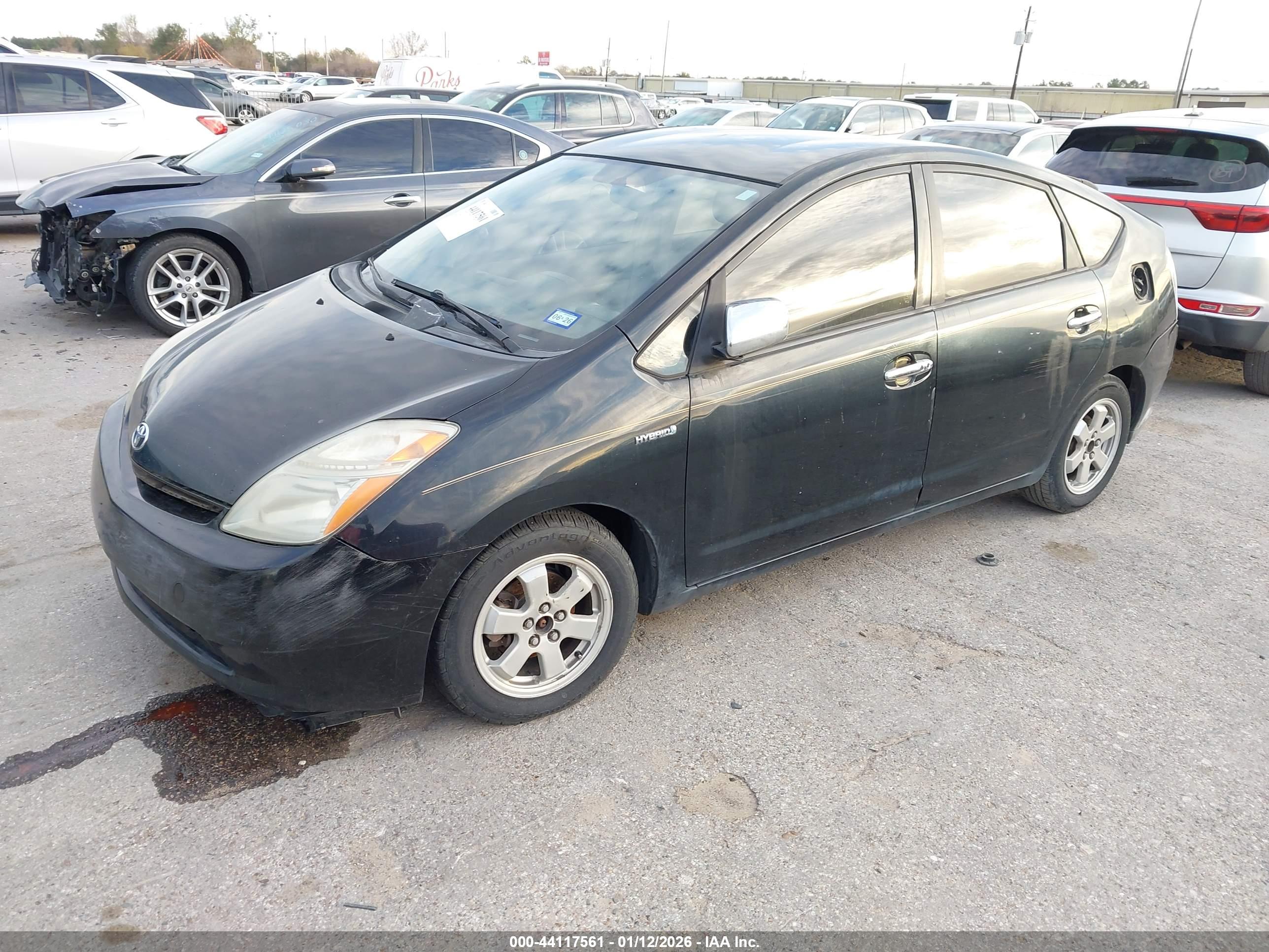 TOYOTA PRIUS image 2