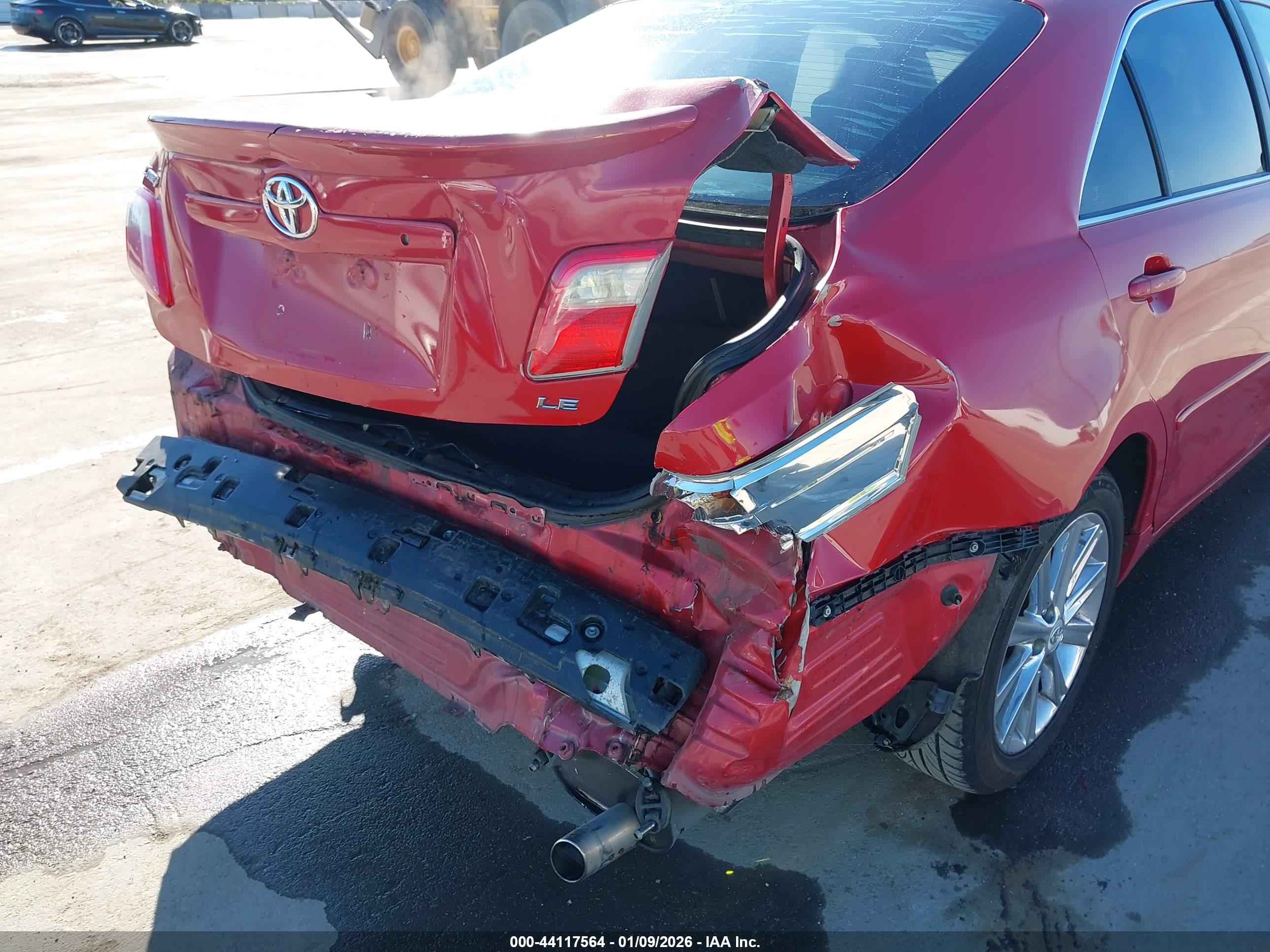 TOYOTA CAMRY image 6