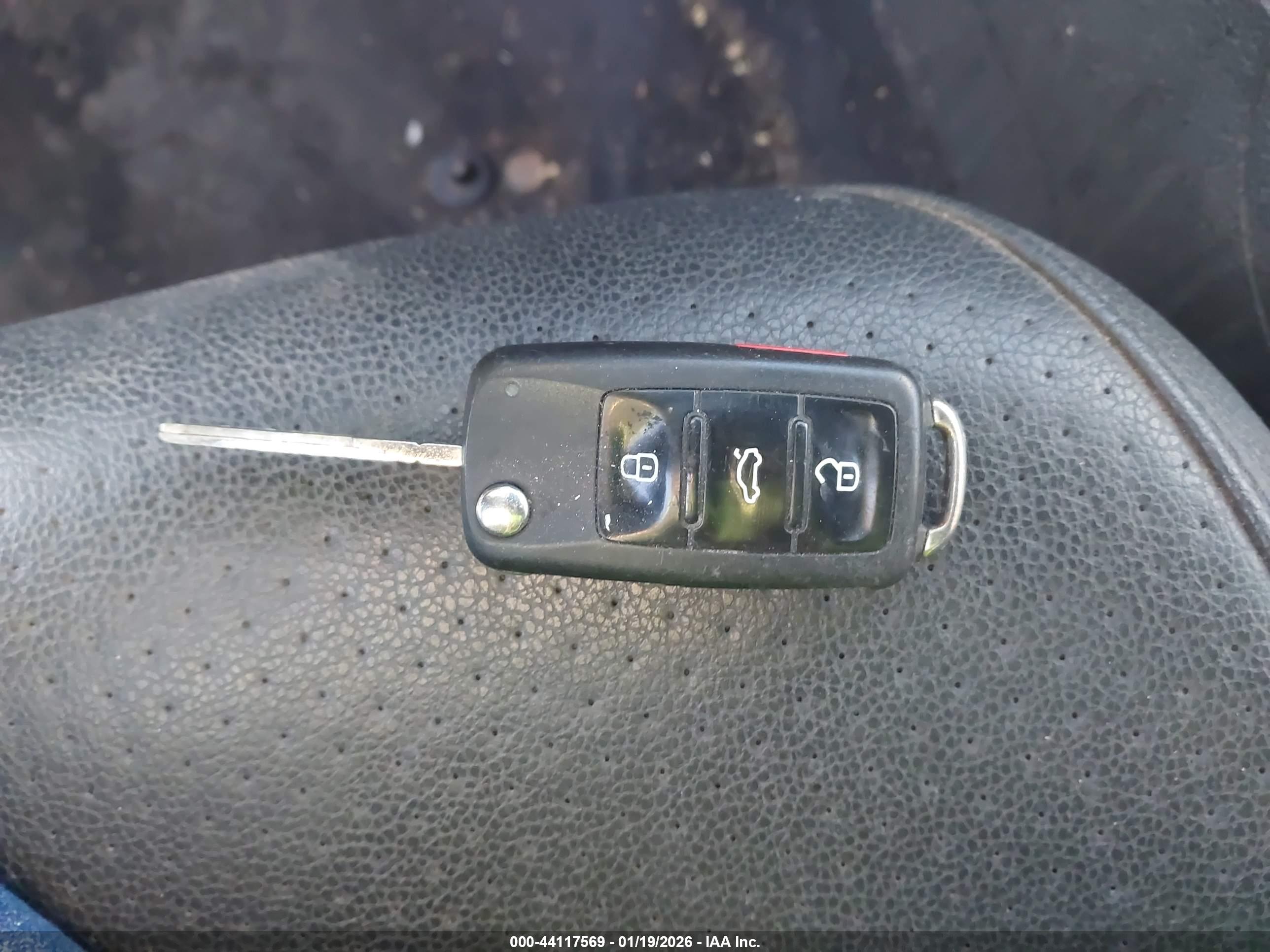 VOLKSWAGEN JETTA image 11