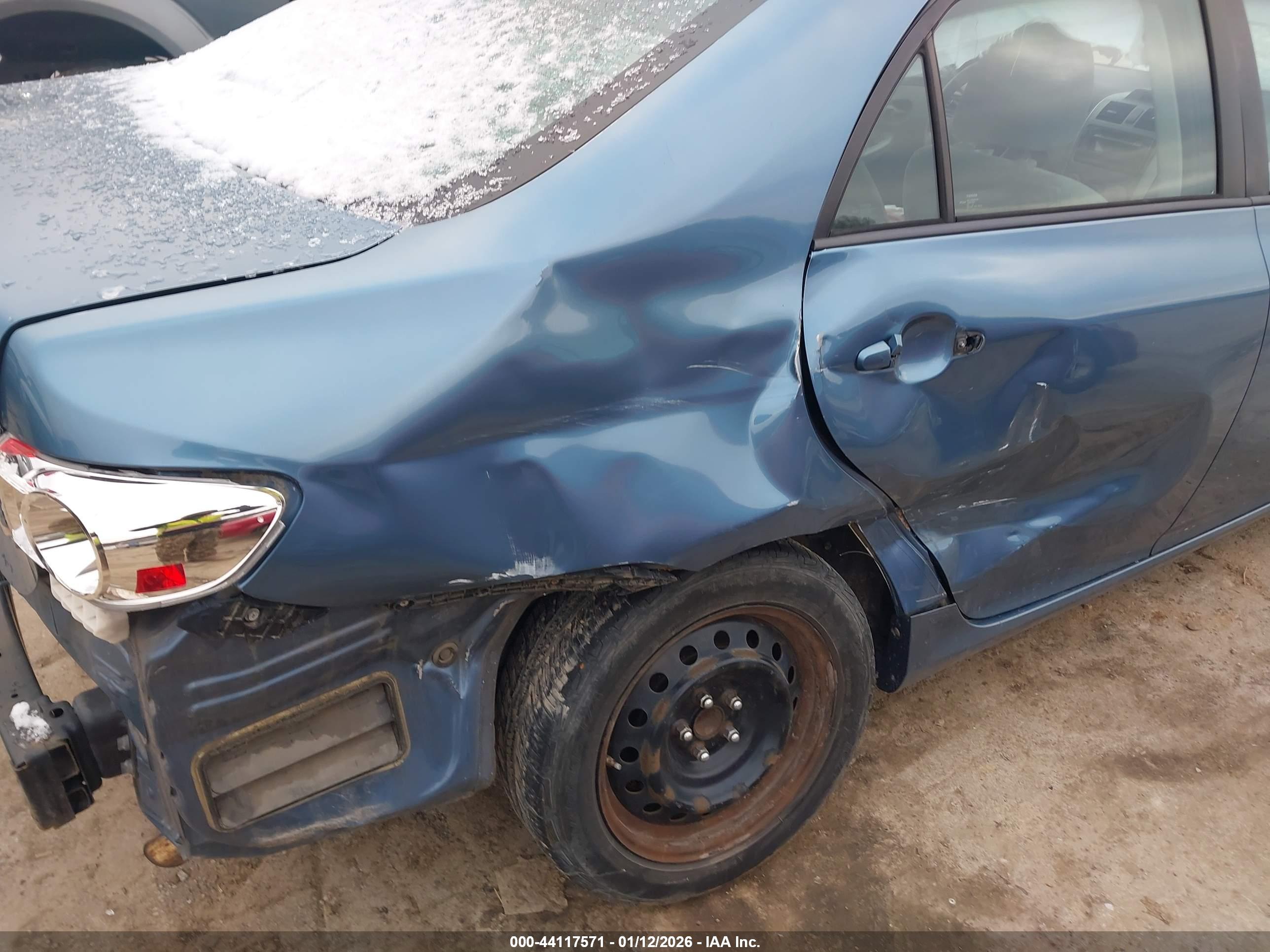 TOYOTA COROLLA image 6