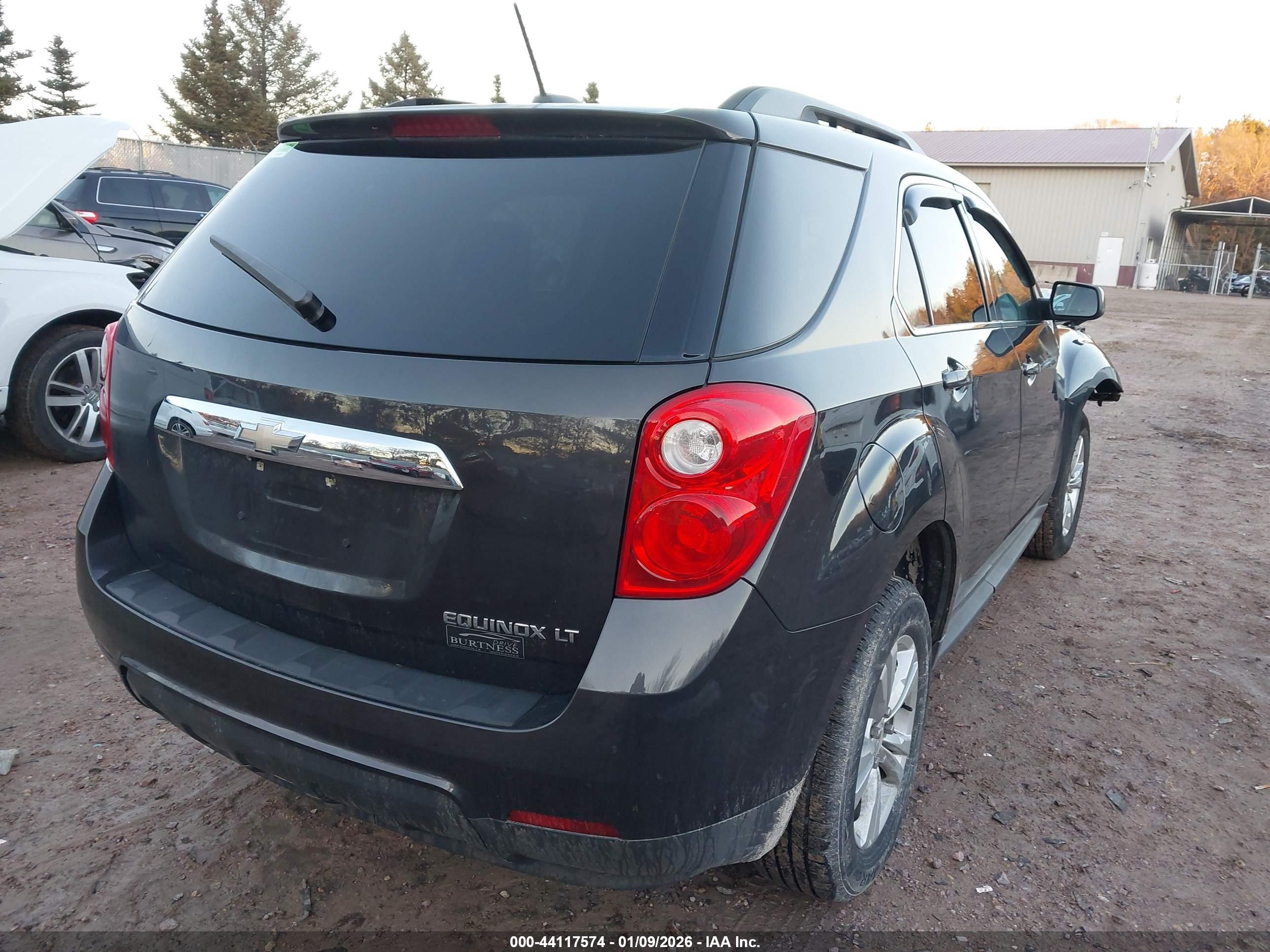 CHEVROLET EQUINOX image 4