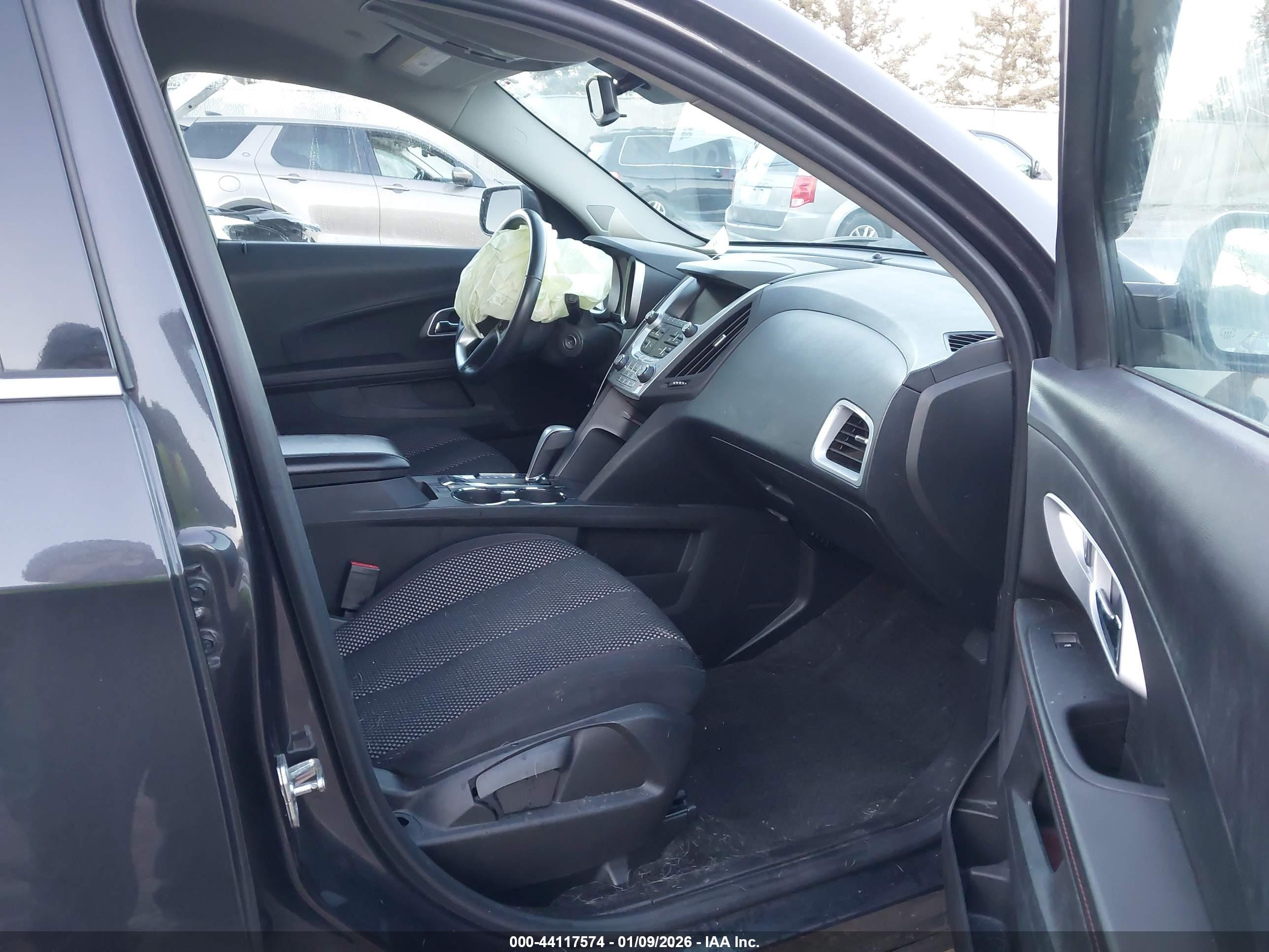 CHEVROLET EQUINOX image 5
