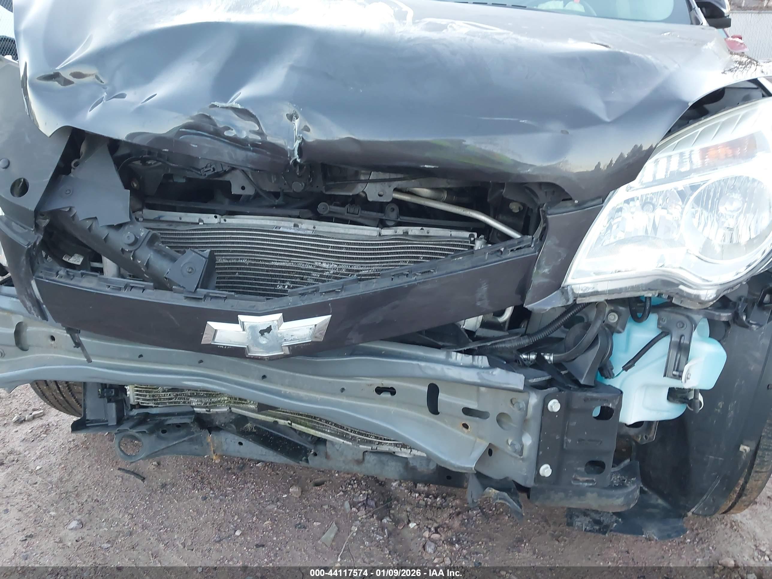 CHEVROLET EQUINOX image 6