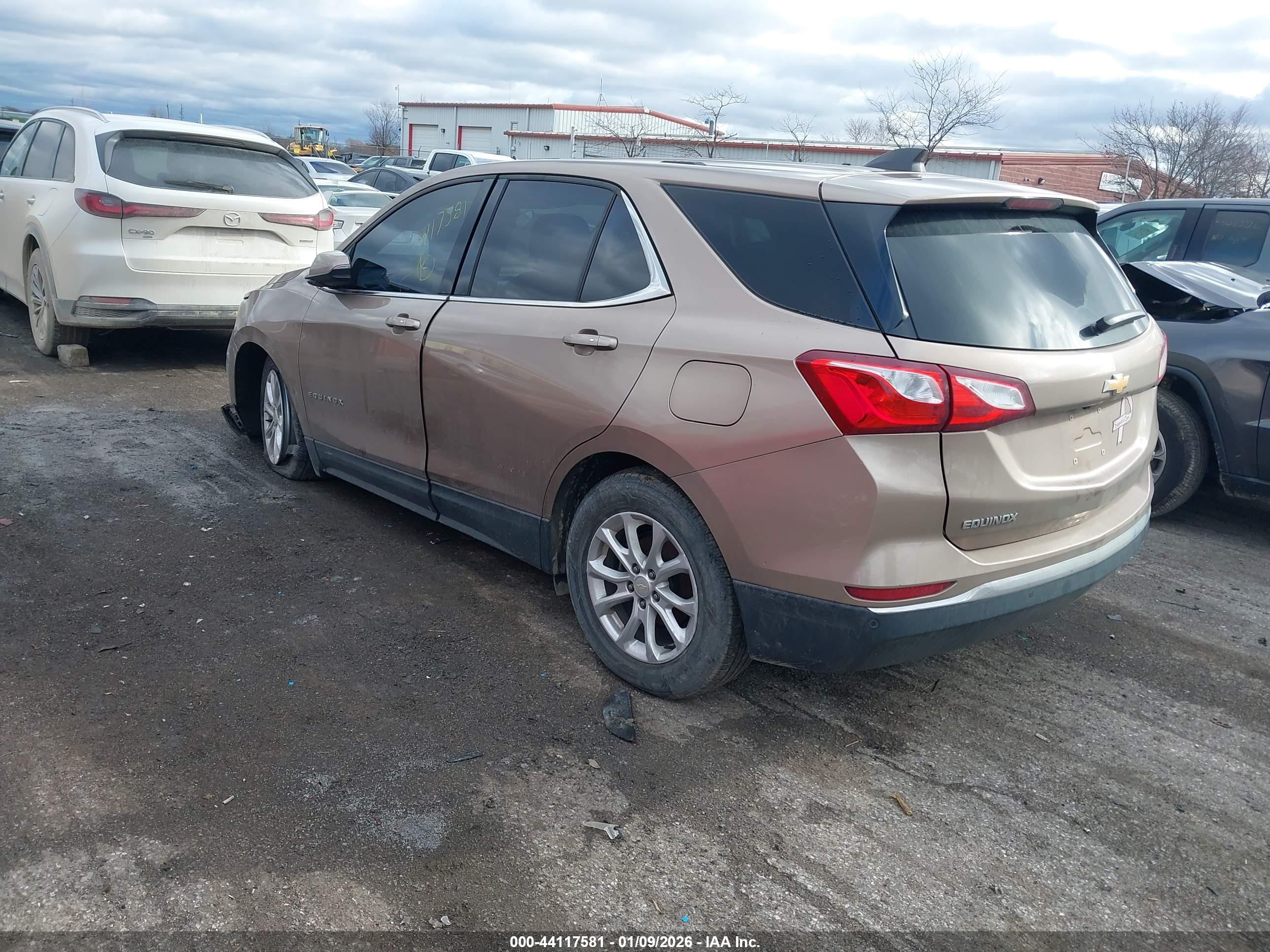 CHEVROLET EQUINOX image 3