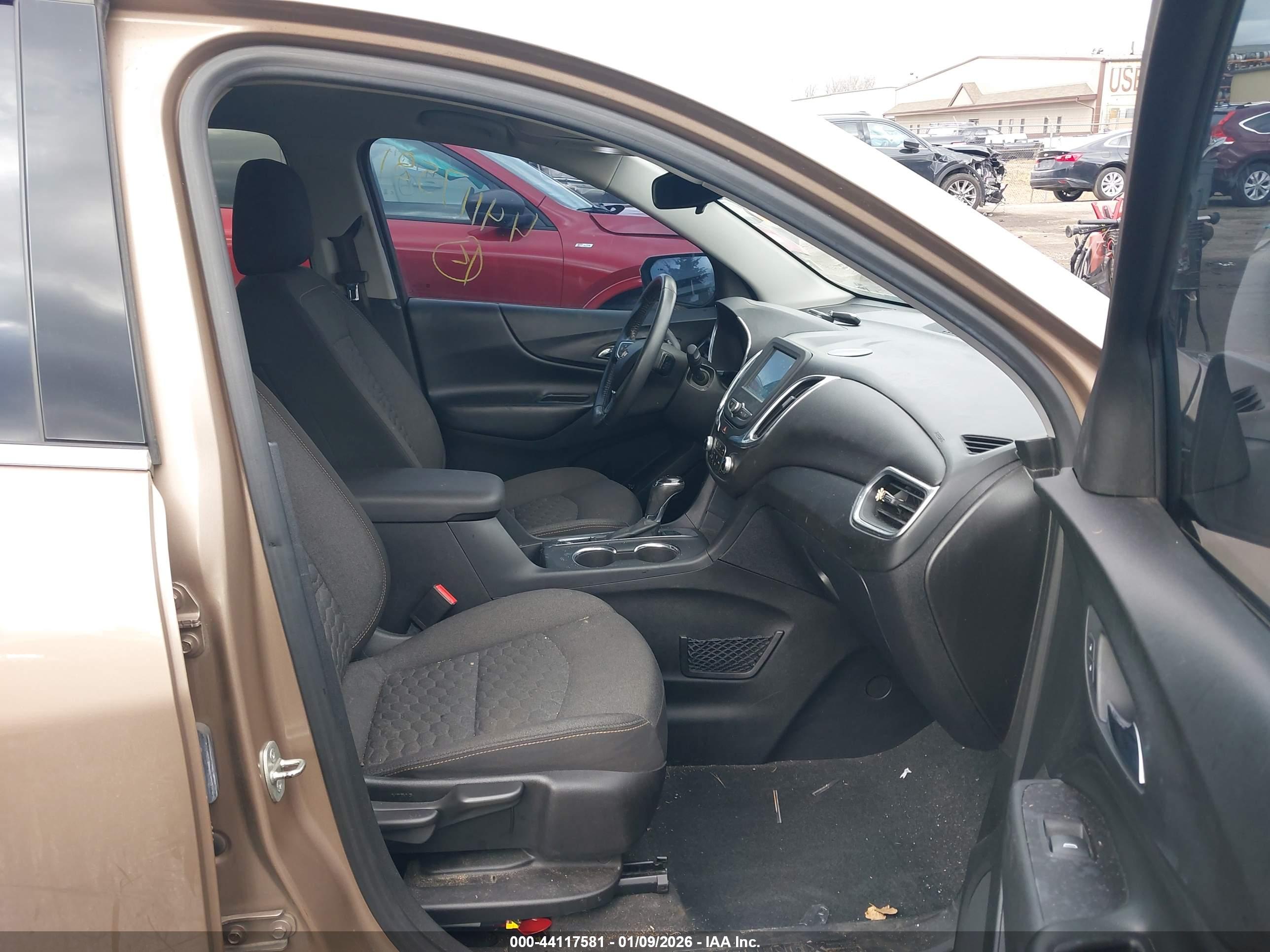 CHEVROLET EQUINOX image 5